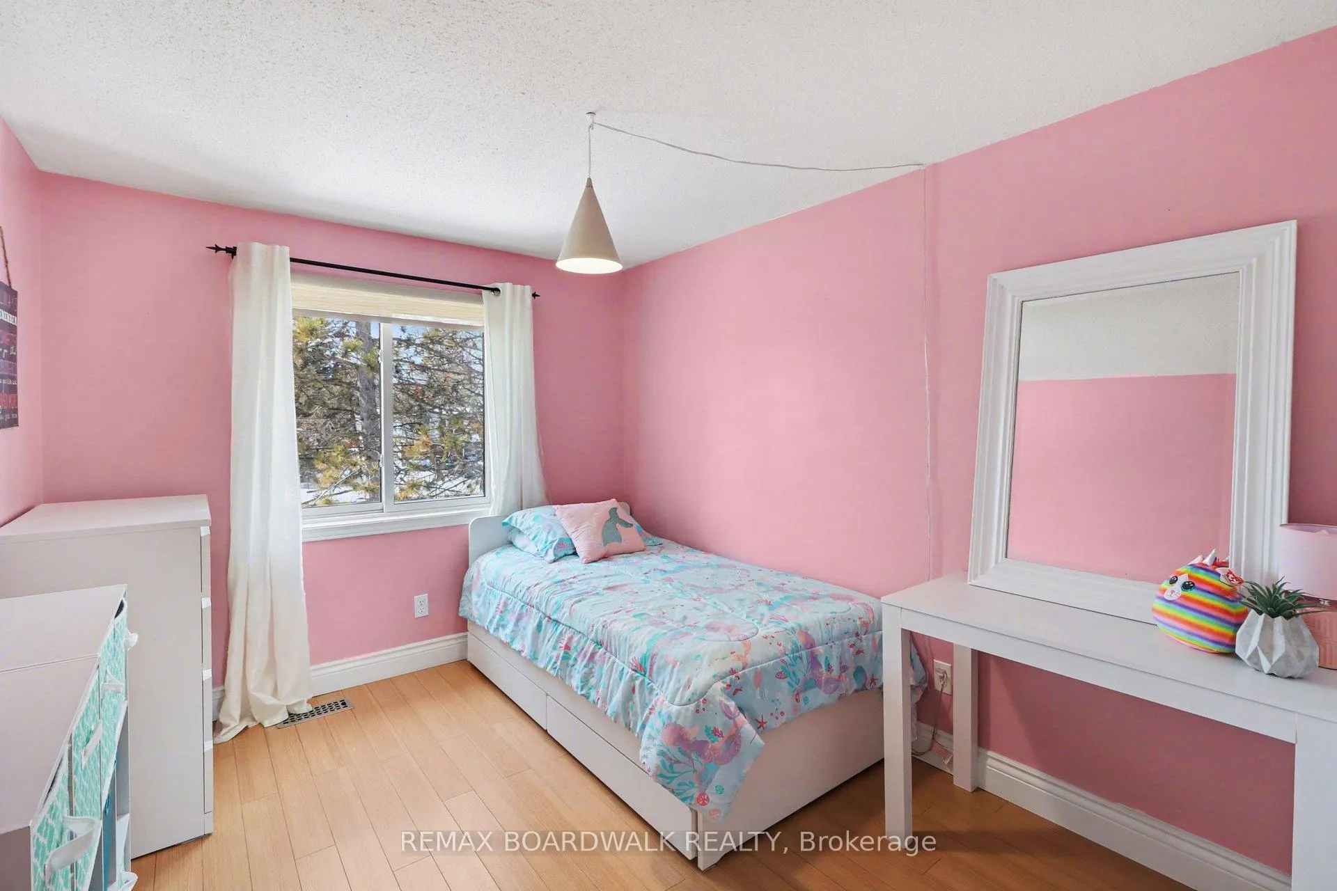 Photo 21 of Unit 3, 443 Canotia Place, Ottawa, Fallingbrook/Pineridge — HOMEH
