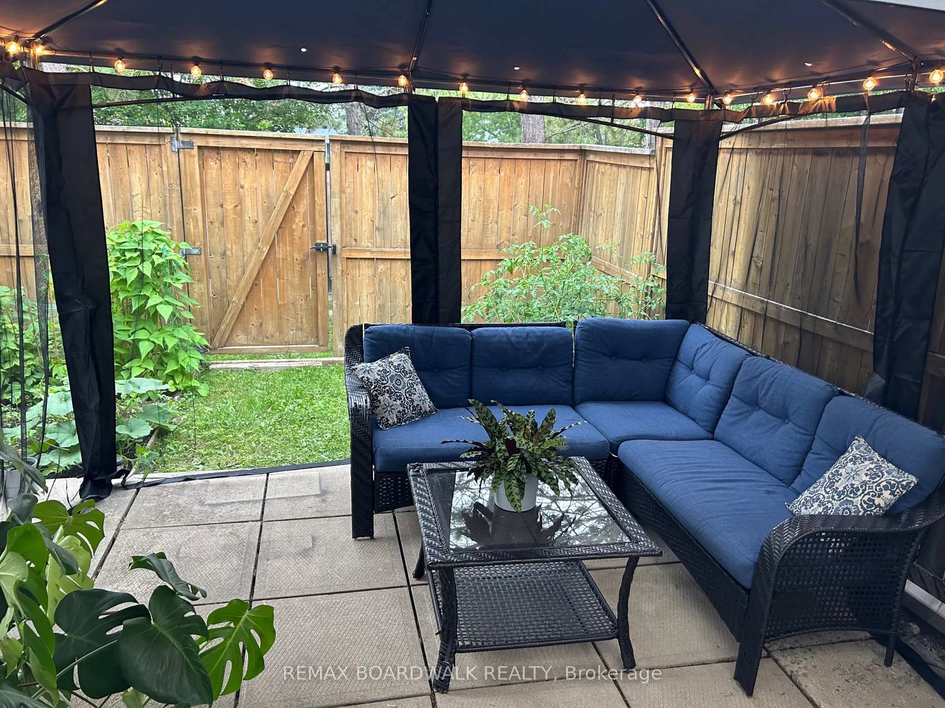 Photo 30 of Unit 3, 443 Canotia Place, Ottawa, Fallingbrook/Pineridge — HOMEH