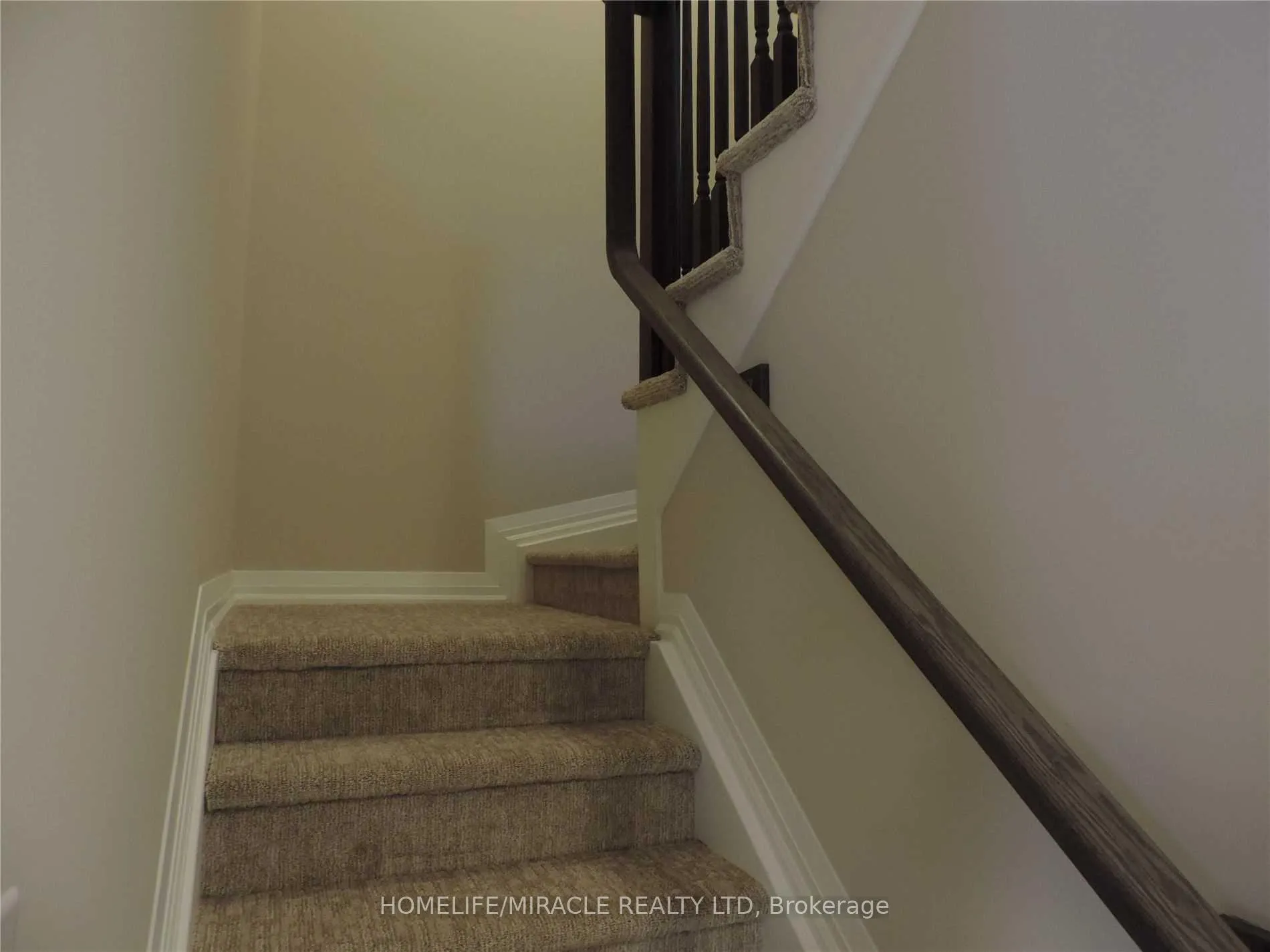 Photo 10 of 4266 Shuttleworth Drive, Niagara Falls, Lyons Creek — HOMEH