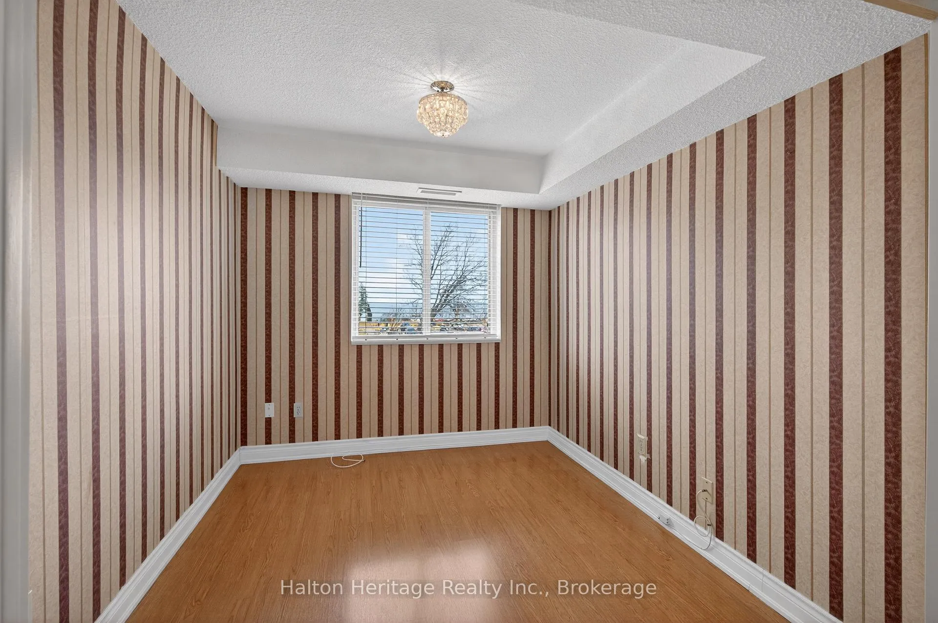 Photo 16 of Unit 308, 301 Frances Avenue, Hamilton, Stoney Creek — HOMEH