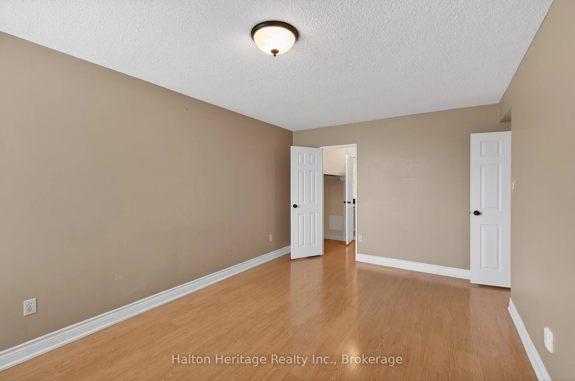 Photo 26 of Unit 308, 301 Frances Avenue, Hamilton, Stoney Creek — HOMEH