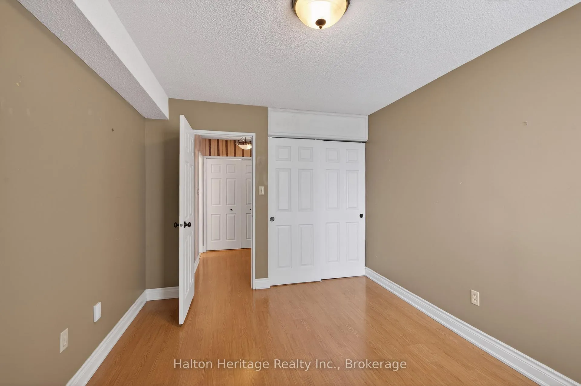 Photo 31 of Unit 308, 301 Frances Avenue, Hamilton, Stoney Creek — HOMEH