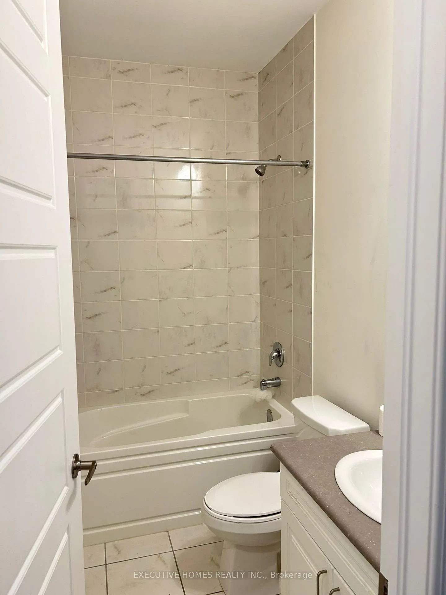 Photo 16 of 191 Ridge Road, Waterloo — HOMEH