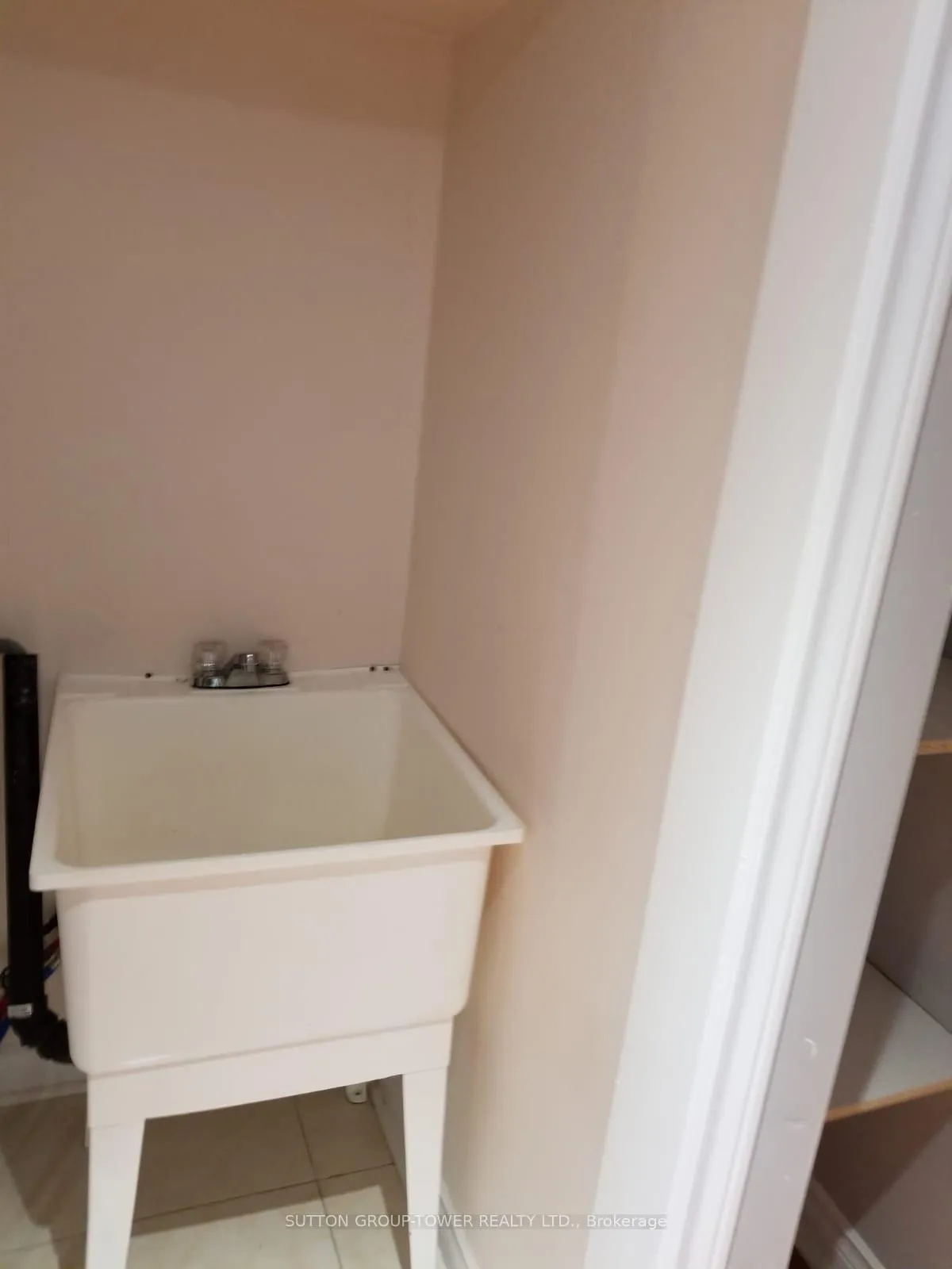 Photo 13 of Unit Bsmnt, 8 Penelope Street, Brampton, Bram East — HOMEH