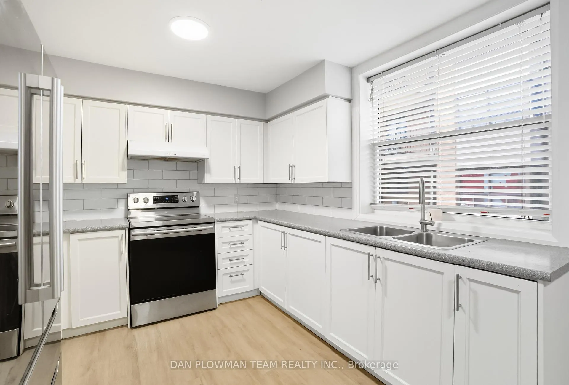 Photo 23 of 476 Albert Street, Oshawa, Central — HOMEH