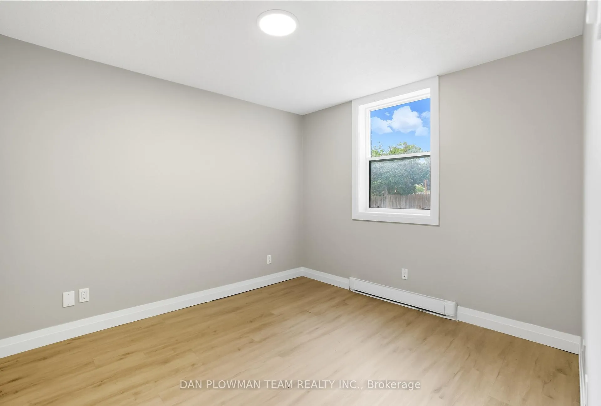 Photo 31 of 476 Albert Street, Oshawa, Central — HOMEH