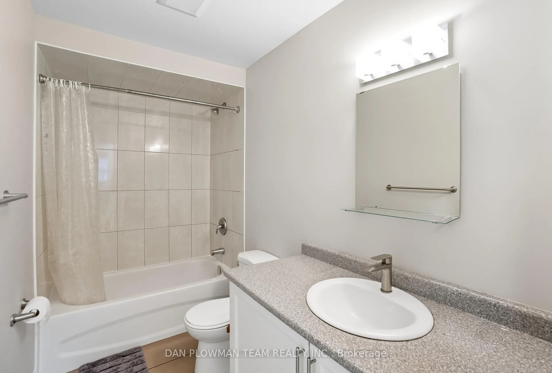 Photo 32 of 476 Albert Street, Oshawa, Central — HOMEH