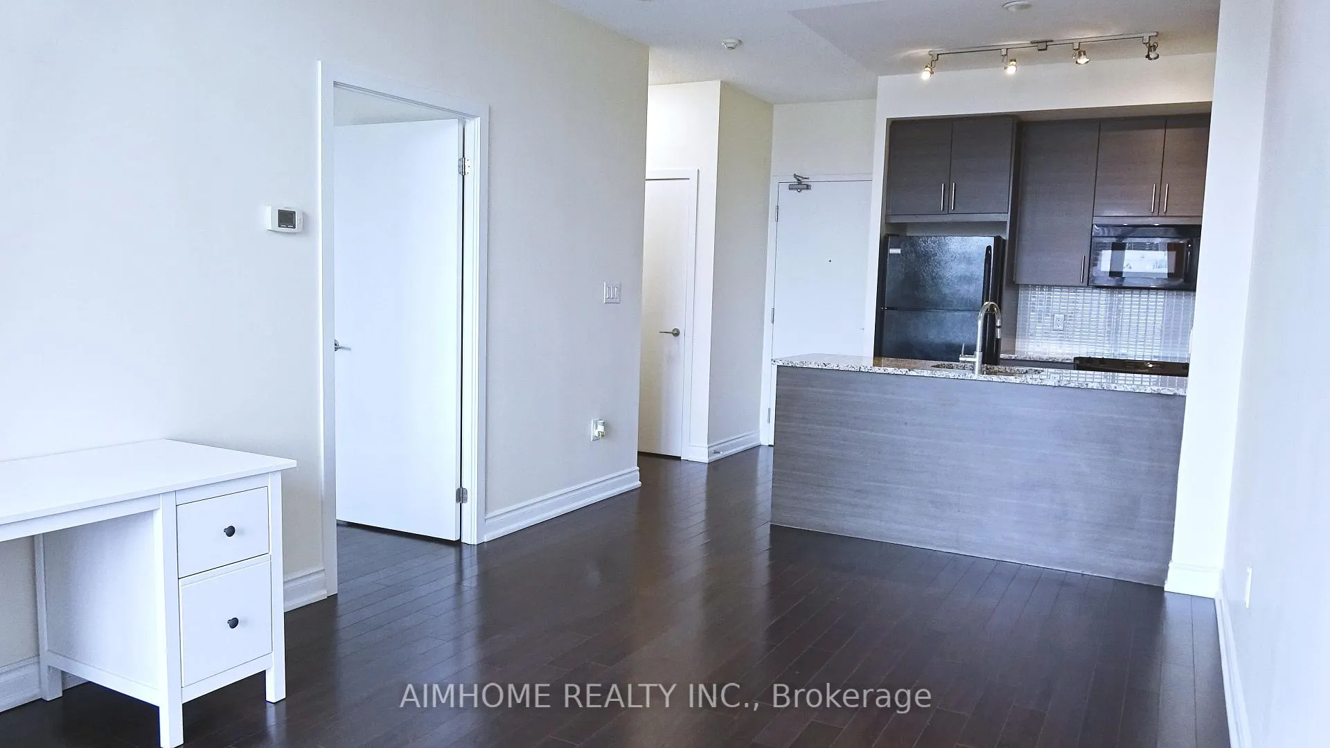 Photo 3 of 70 Forest Manor Road, North York, Henry Farm — HOMEH