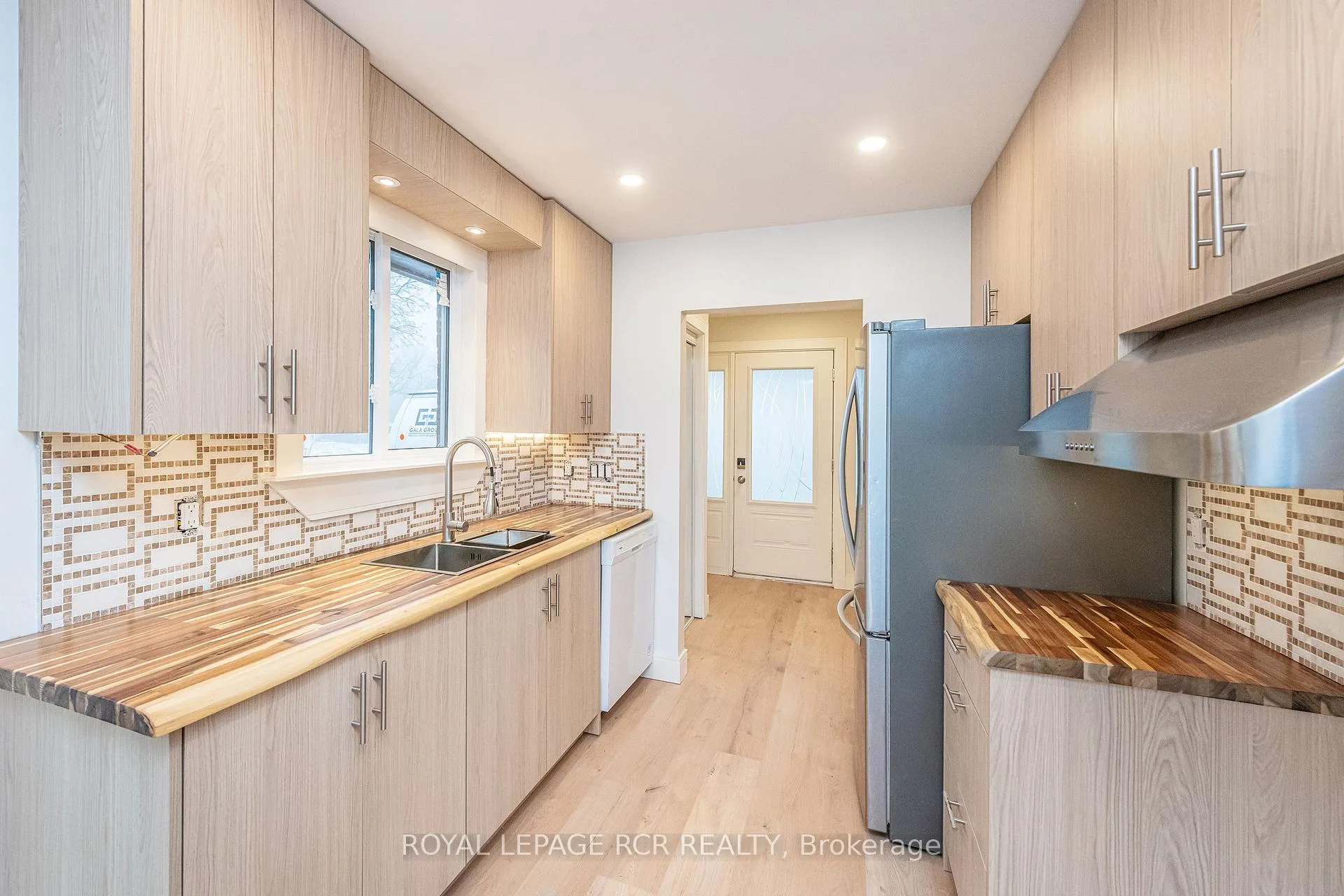 Photo 8 of 243 Simon Street, Shelburne — HOMEH
