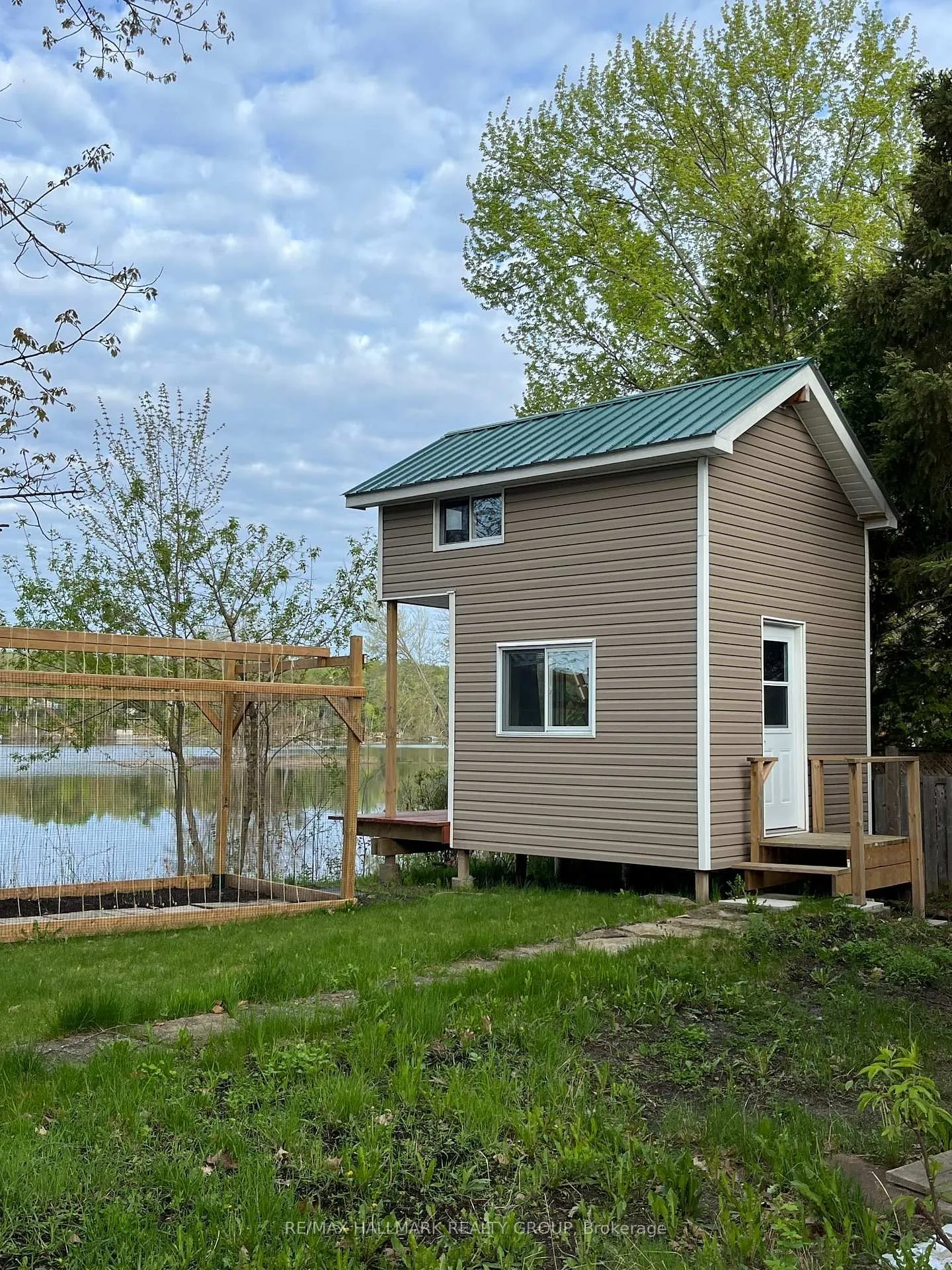 Photo 4 of 1236 Bayview Drive, Ottawa, Constance Bay — HOMEH
