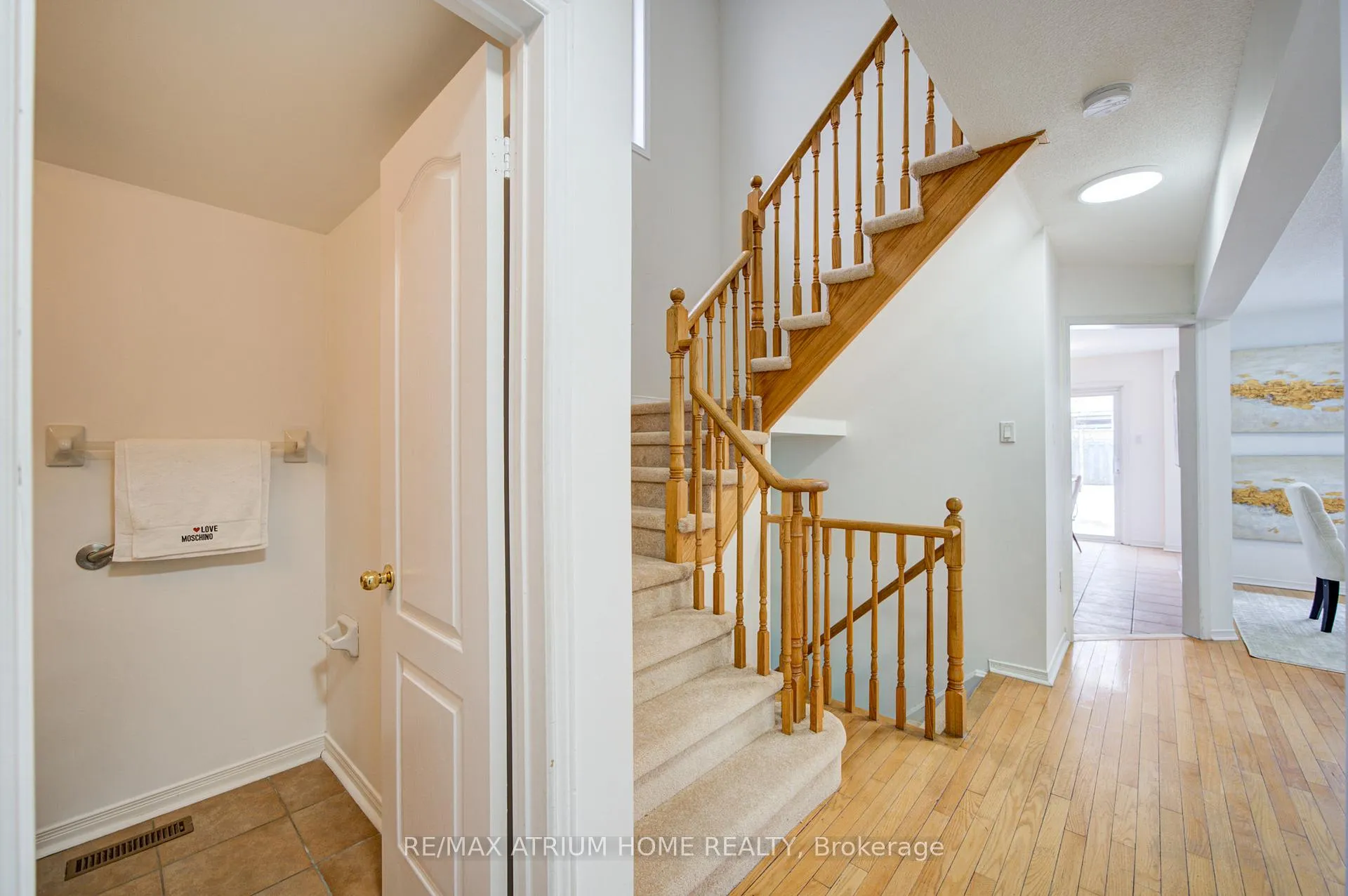 Photo 6 of 59 Hollybush Drive, Vaughan, Maple — HOMEH