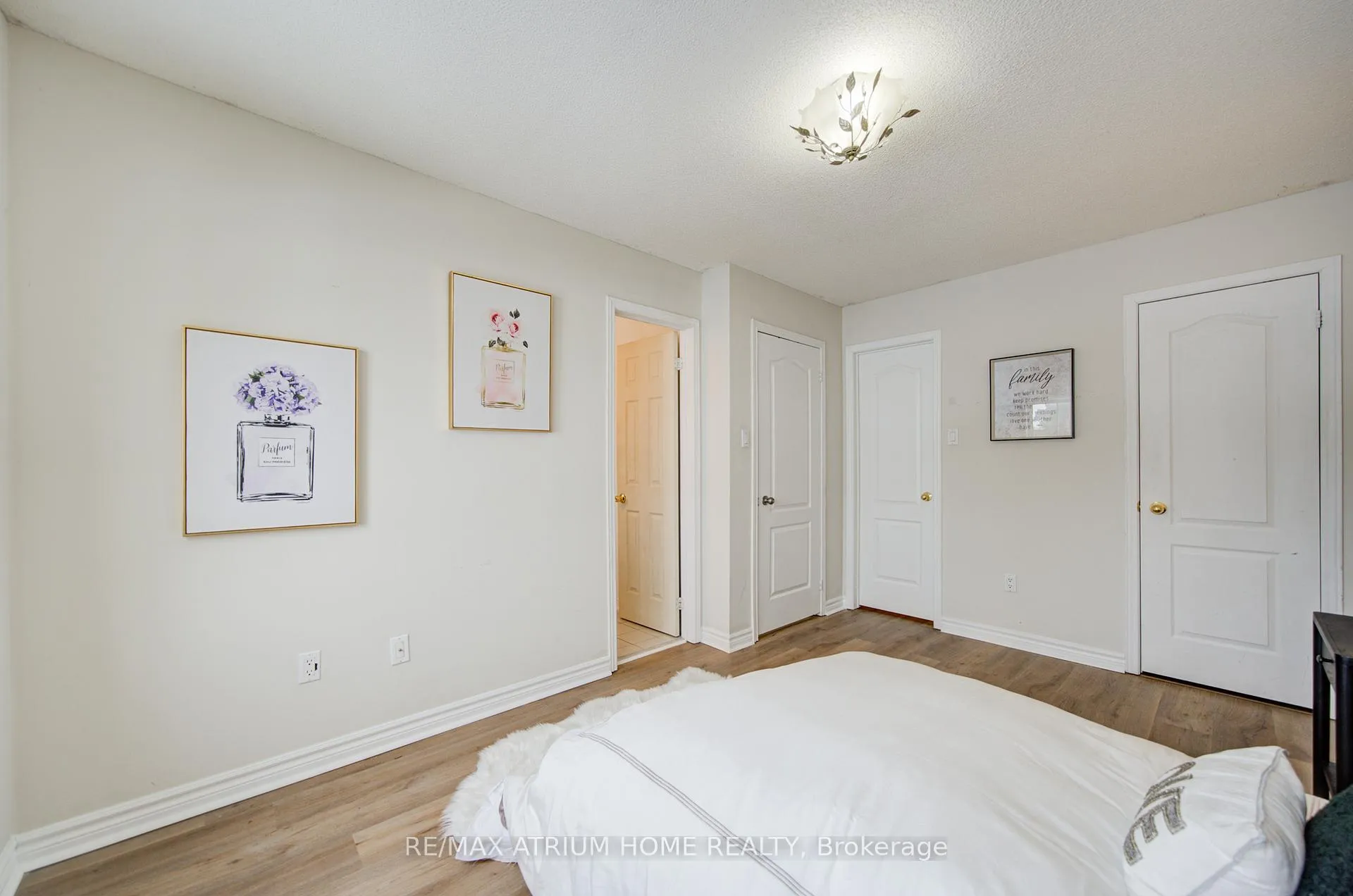 Photo 31 of 59 Hollybush Drive, Vaughan, Maple — HOMEH