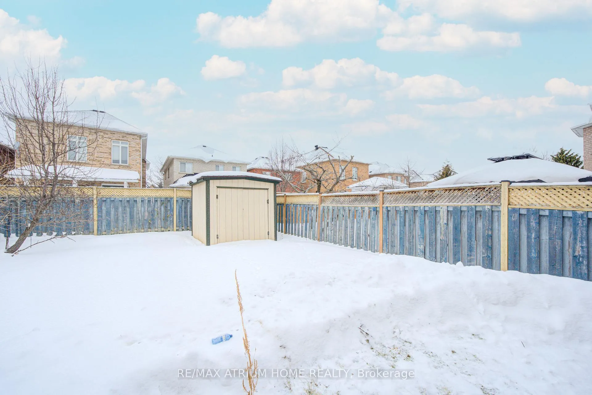 Photo 48 of 59 Hollybush Drive, Vaughan, Maple — HOMEH