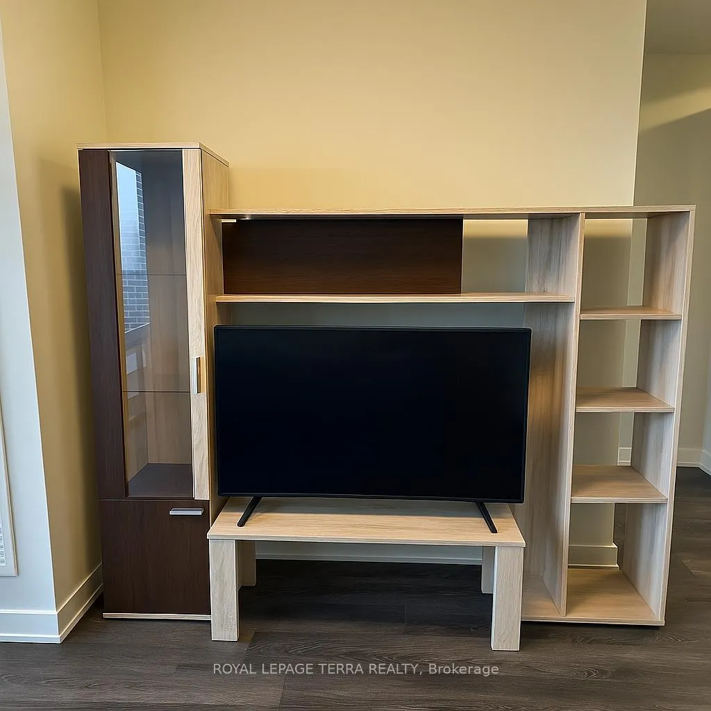 Photo 7 of Unit 1809, 318 Spruce Street, Waterloo, Beechwood/University — HOMEH
