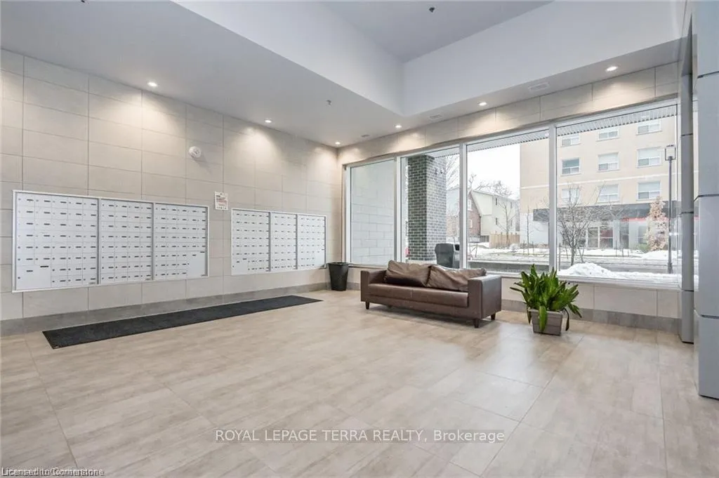 Photo 18 of Unit 1809, 318 Spruce Street, Waterloo, Beechwood/University — HOMEH