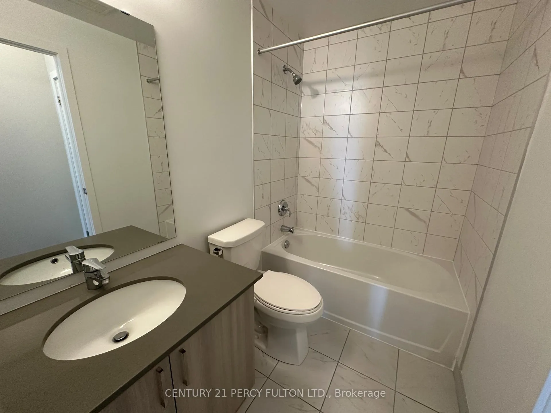 Photo 7 of Unit 1706, 1435 Celebration Drive, Pickering, Bay Ridges — HOMEH