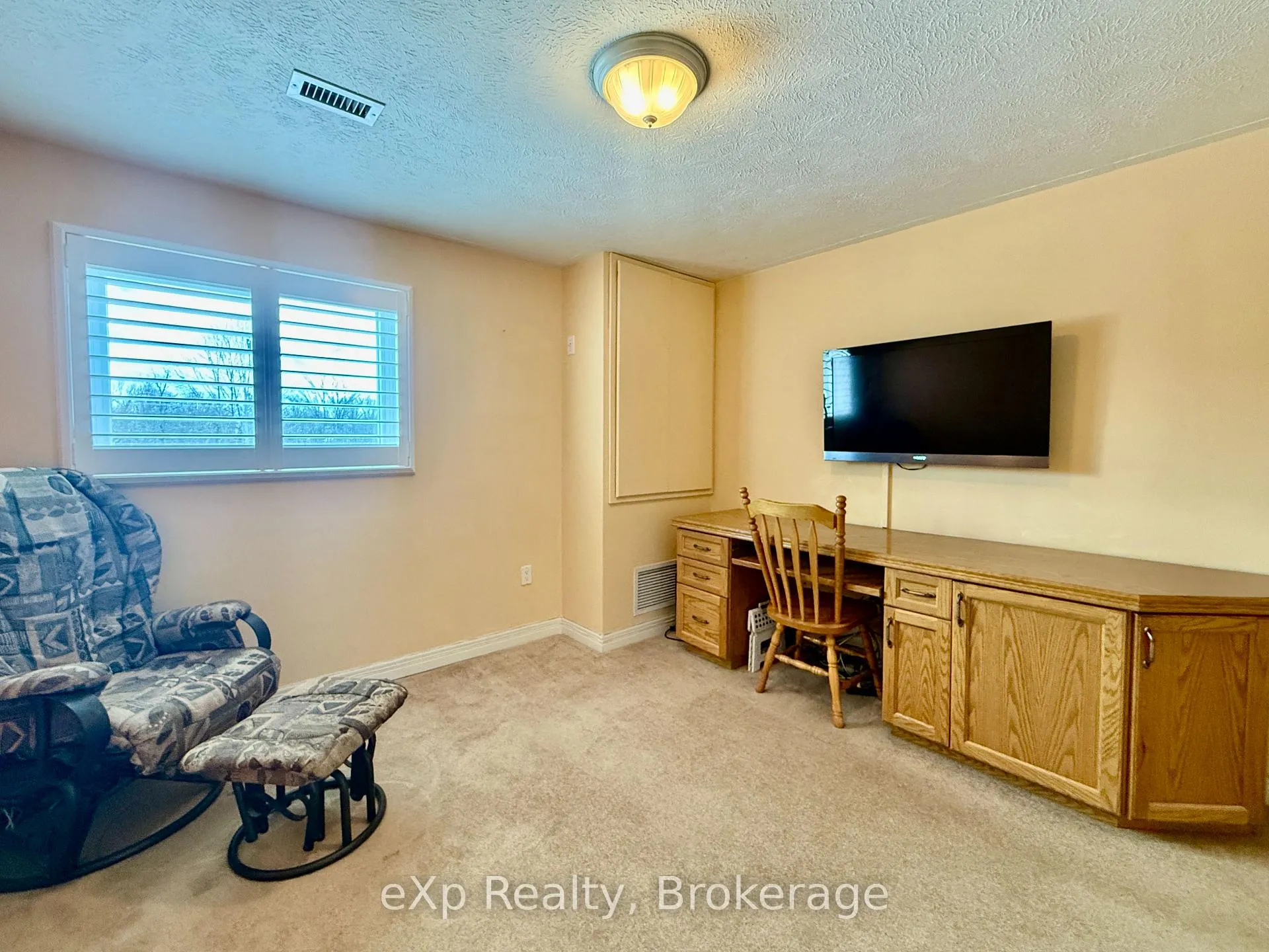 Photo 17 of Unit 203, 125 William Street, Brockton — HOMEH