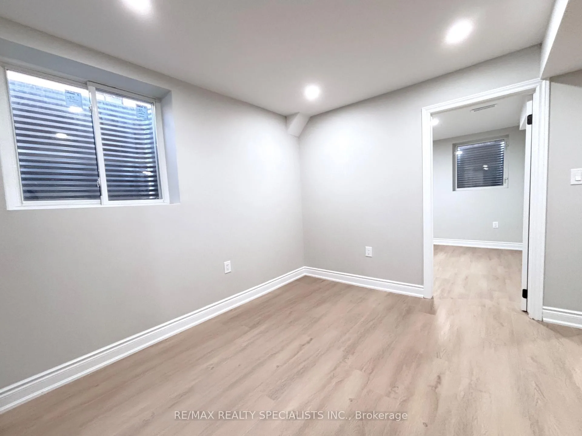 Photo 3 of Unit Lower, 1480 Buttercup Court, Milton, Walker — HOMEH