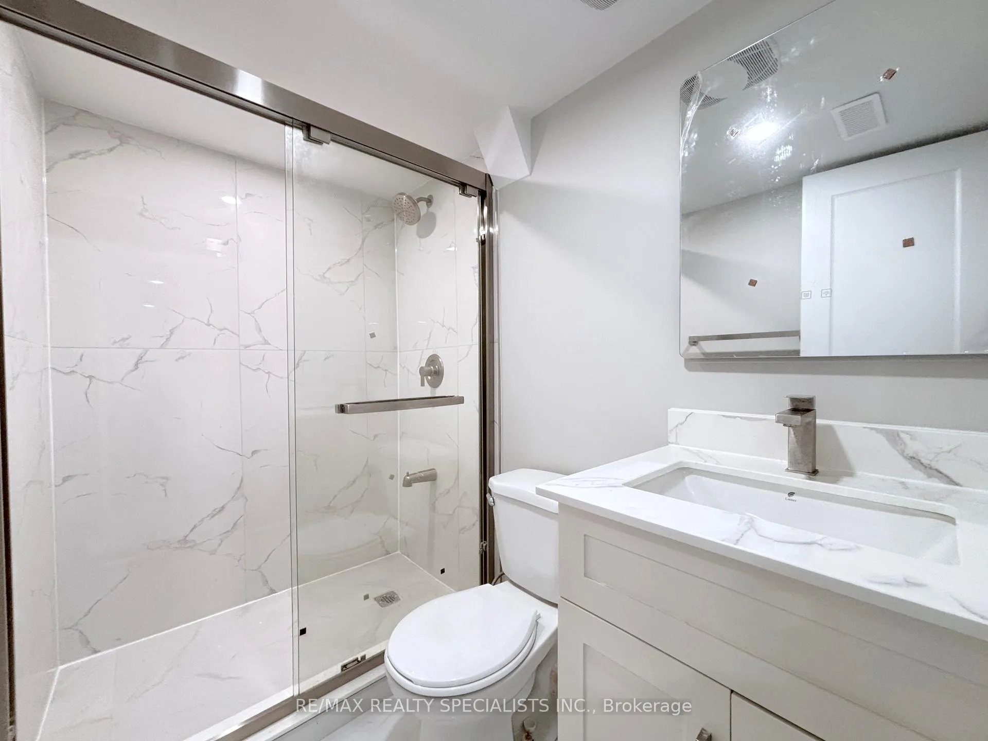 Photo 6 of Unit Lower, 1480 Buttercup Court, Milton, Walker — HOMEH