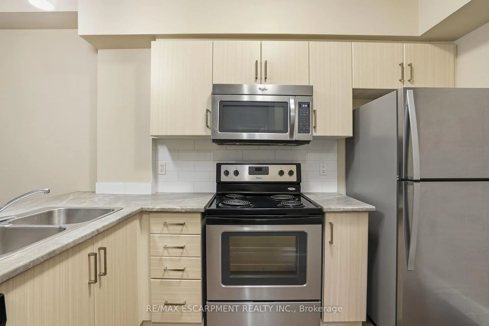 Photo 9 of Unit 309, 149 Main Street W, Hamilton, Durand — HOMEH