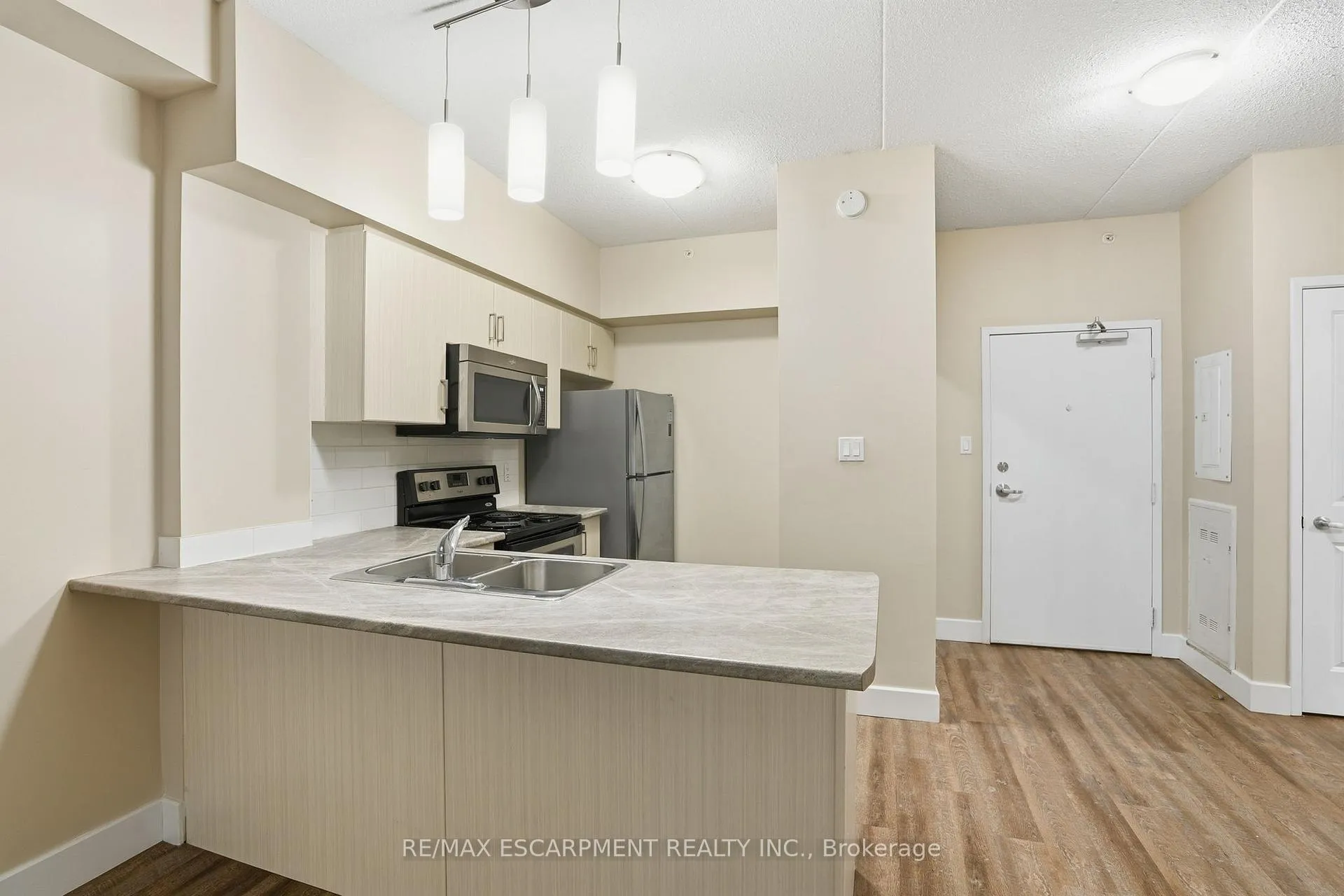 Photo 11 of Unit 309, 149 Main Street W, Hamilton, Durand — HOMEH
