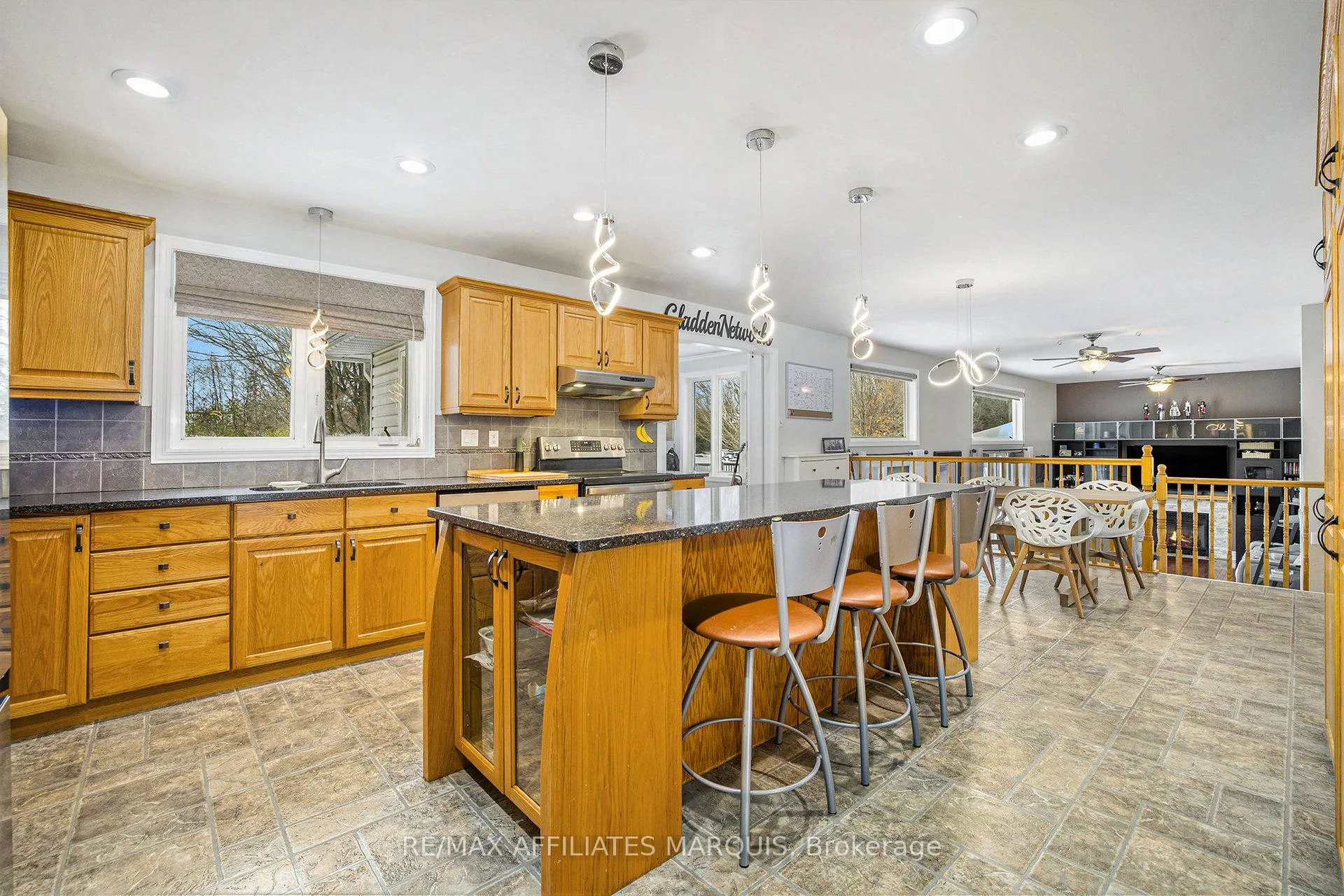 Photo 11 of 8 Davis Lane, Rideau Lakes, Rideau Lakes (South Elmsley) Twp — HOMEH