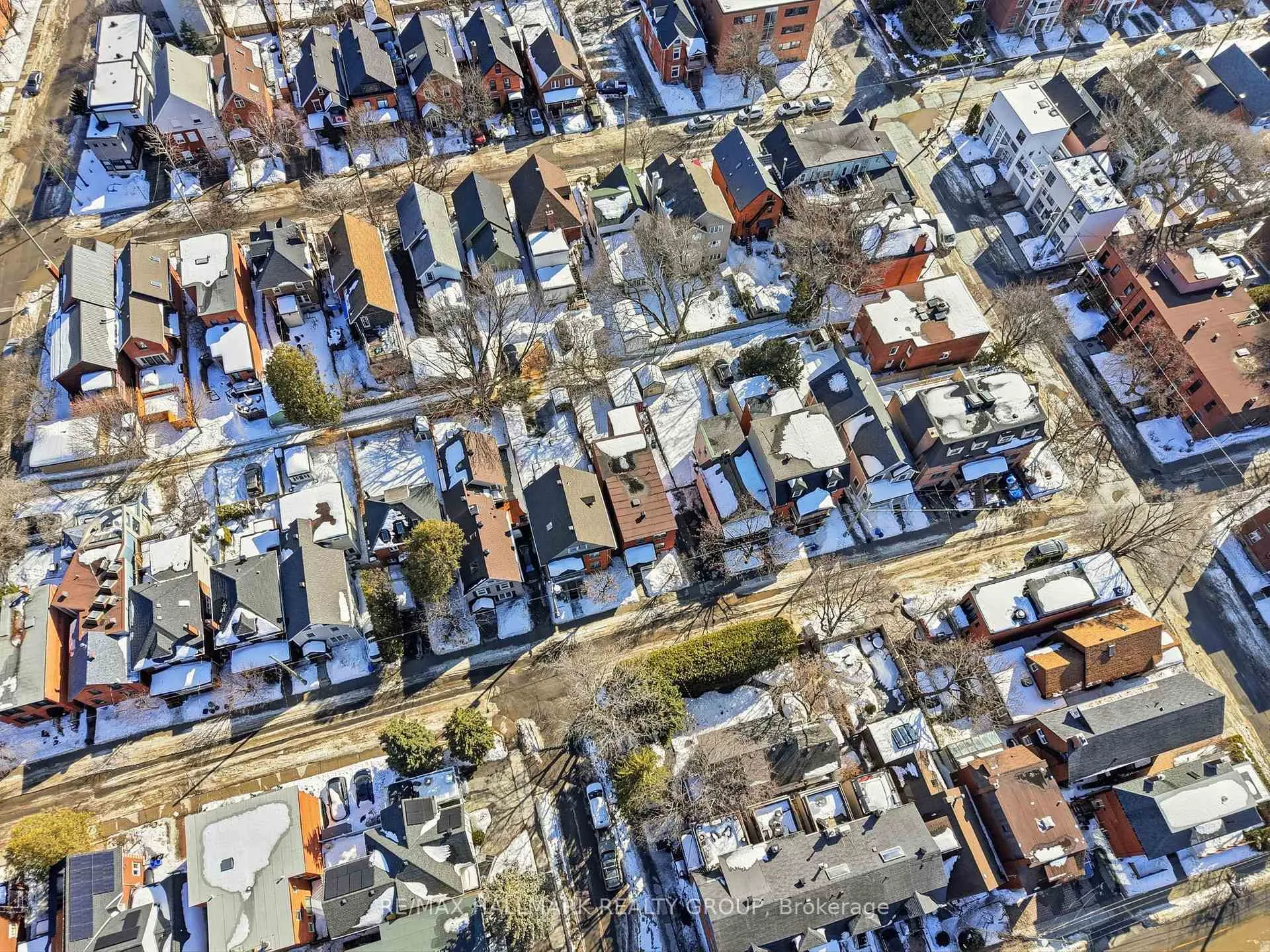 Photo 11 of 28 Lewis Street, Ottawa, Ottawa Centre/Golden Triangle — HOMEH