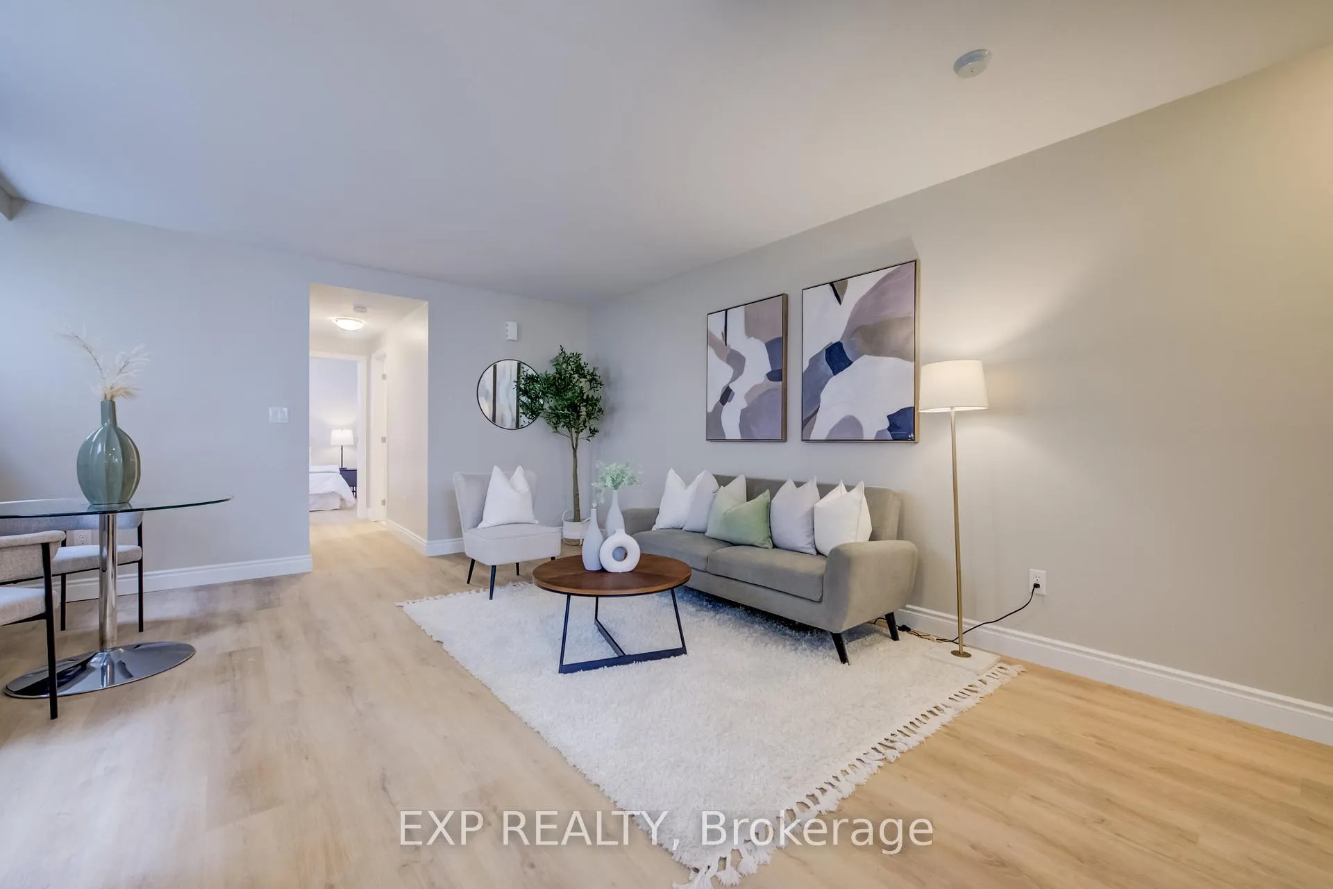 Photo 6 of Unit A, 246 Westmeadow Drive, Kitchener — HOMEH