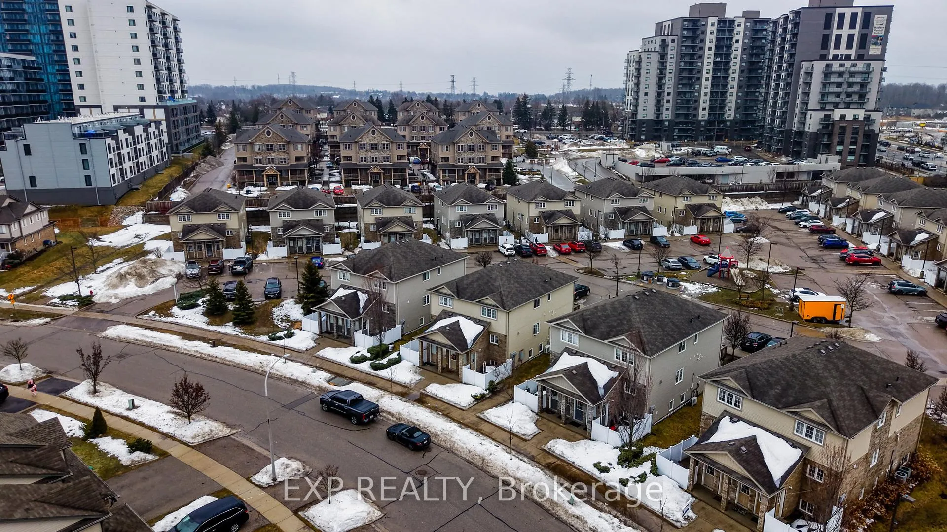 Photo 24 of Unit A, 246 Westmeadow Drive, Kitchener — HOMEH
