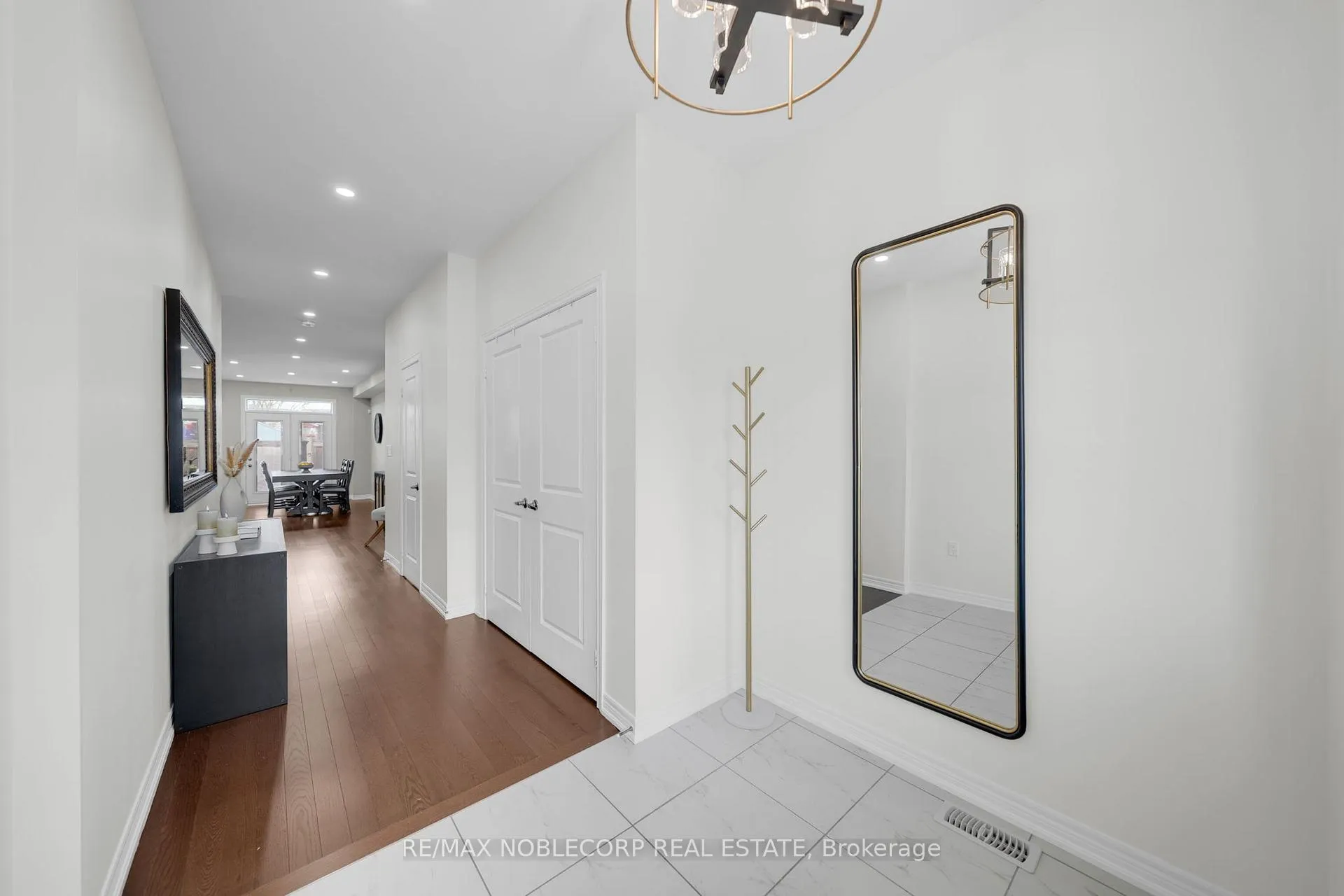Photo 6 of 40 Morra Avenue, Caledon, Bolton East — HOMEH