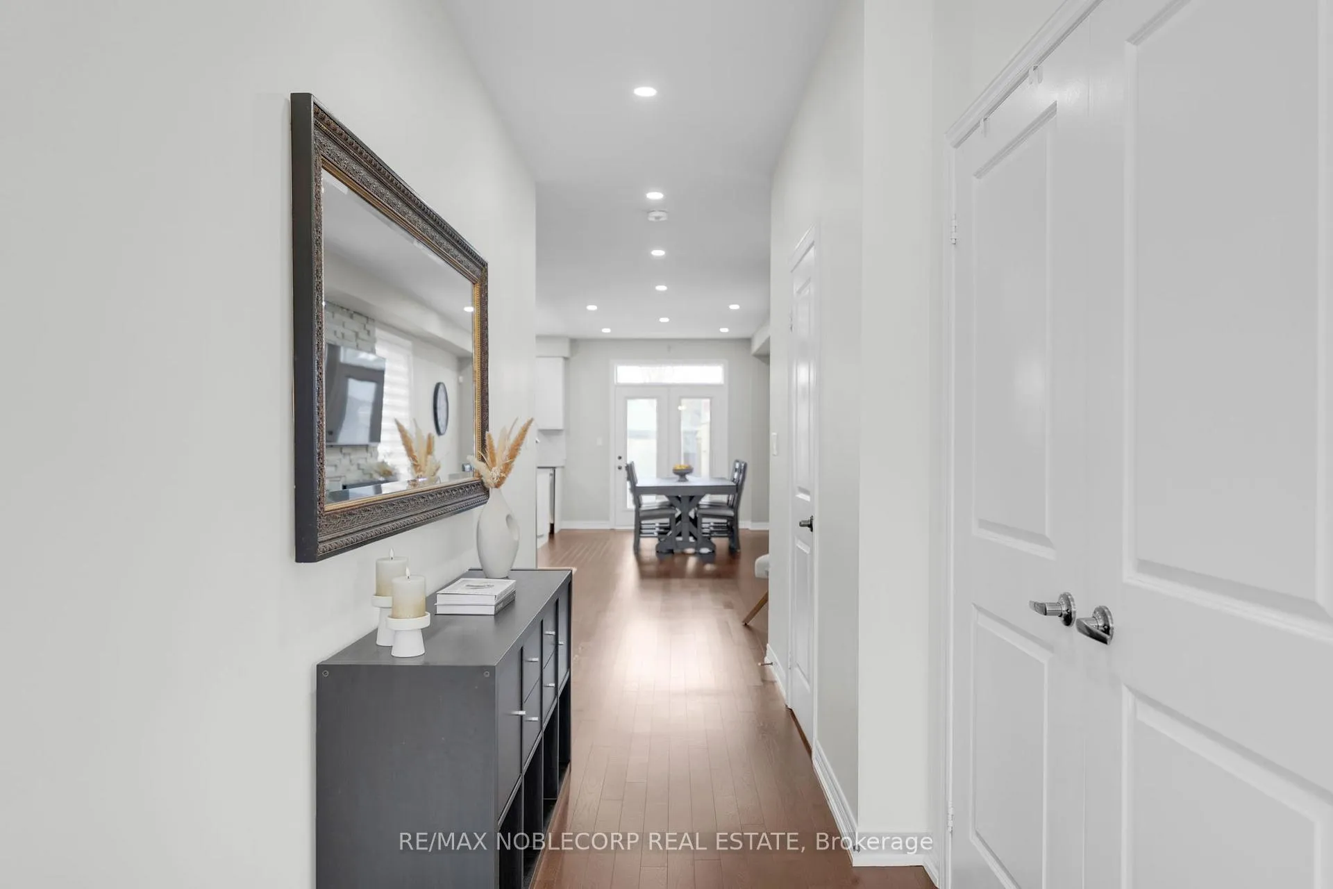 Photo 7 of 40 Morra Avenue, Caledon, Bolton East — HOMEH