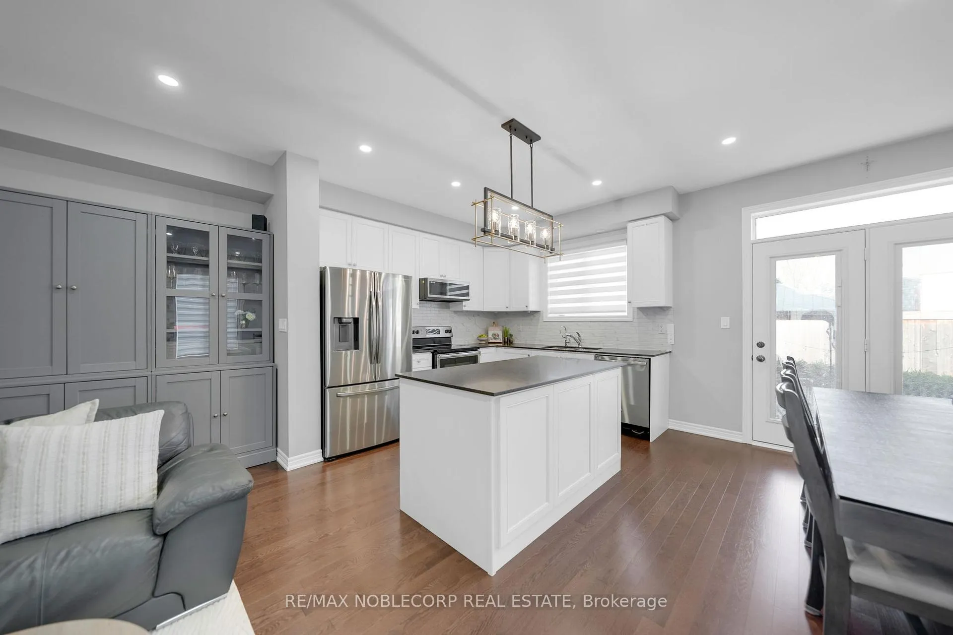 Photo 14 of 40 Morra Avenue, Caledon, Bolton East — HOMEH