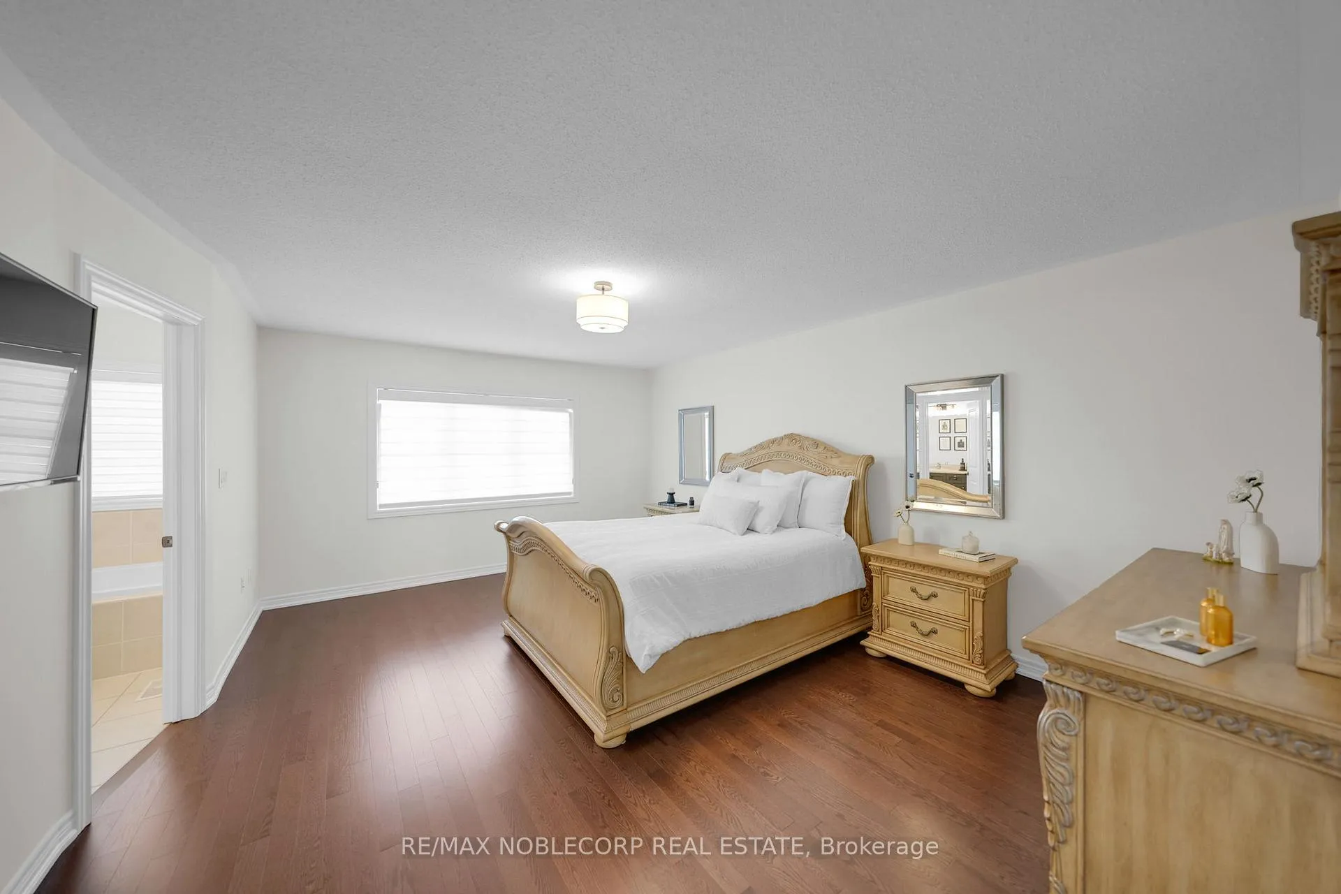Photo 32 of 40 Morra Avenue, Caledon, Bolton East — HOMEH