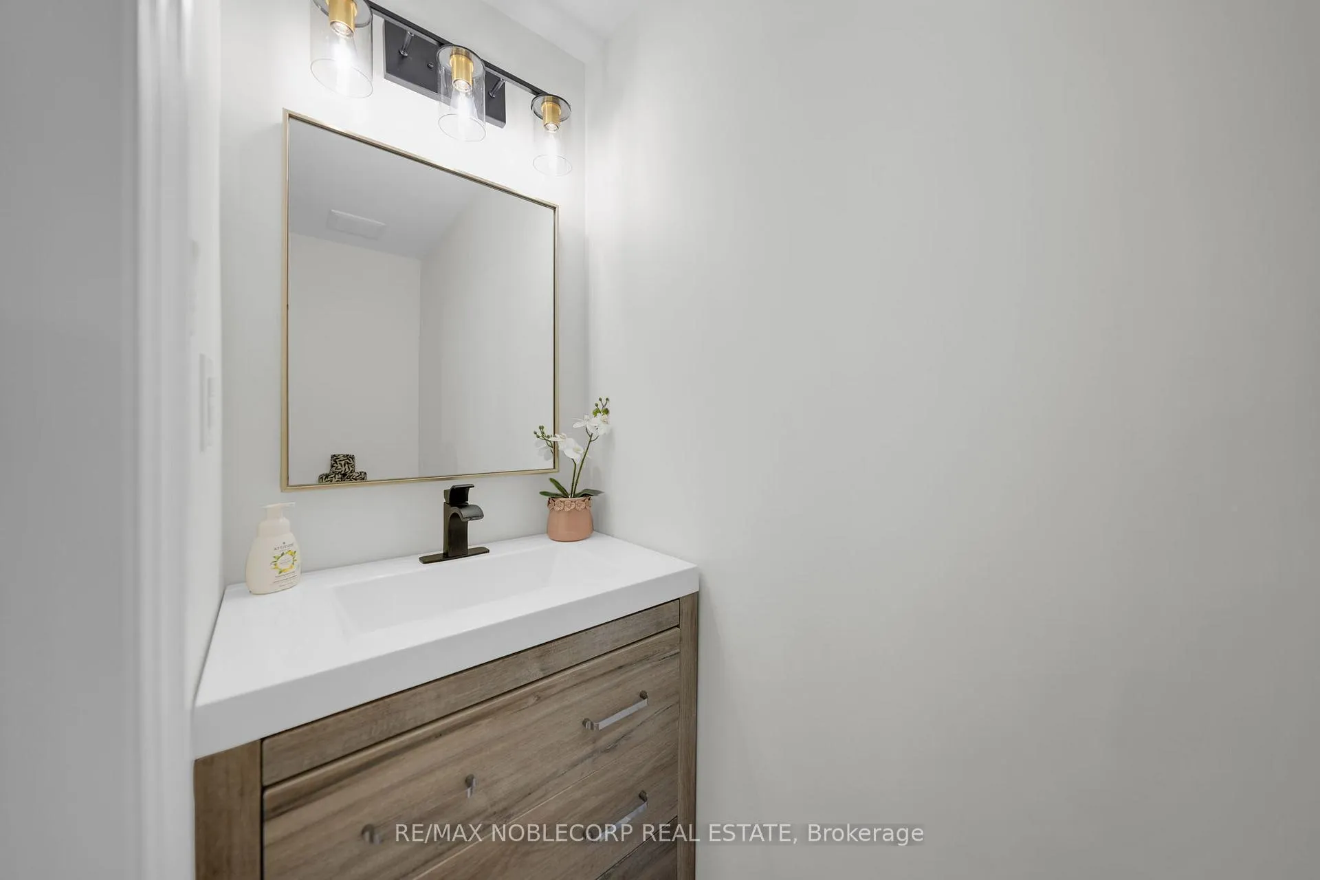 Photo 43 of 40 Morra Avenue, Caledon, Bolton East — HOMEH