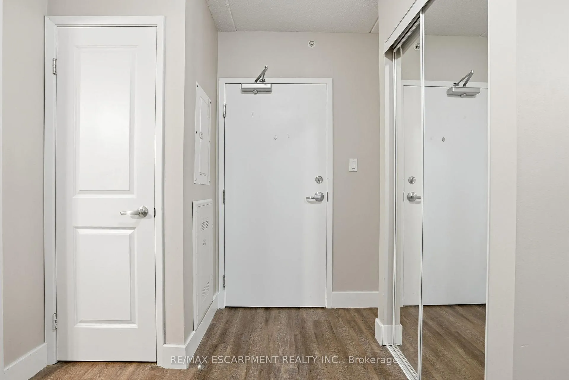 Photo 5 of Unit 510, 149 Main Street W, Hamilton, Durand — HOMEH