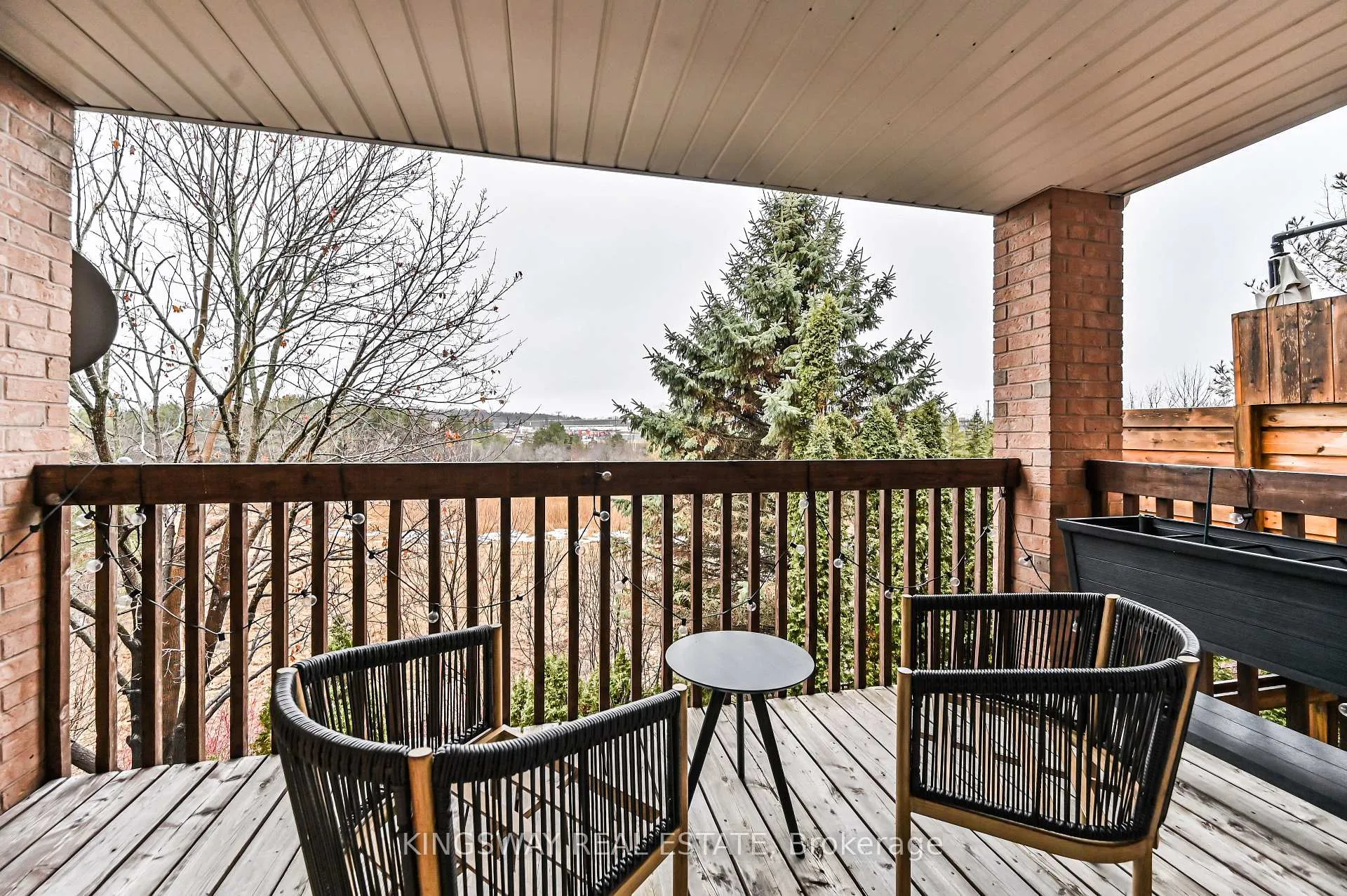 Photo 18 of 17 Amberhill Way, Aurora, Bayview Wellington — HOMEH
