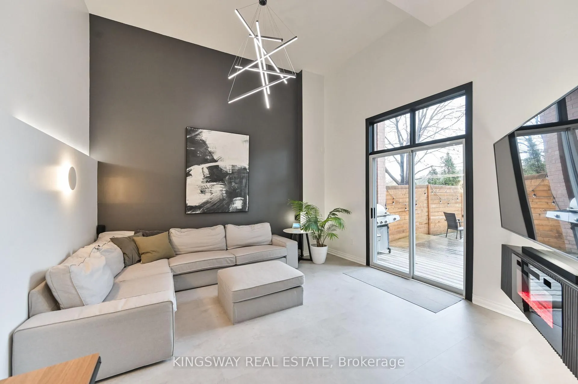 Photo 36 of 17 Amberhill Way, Aurora, Bayview Wellington — HOMEH