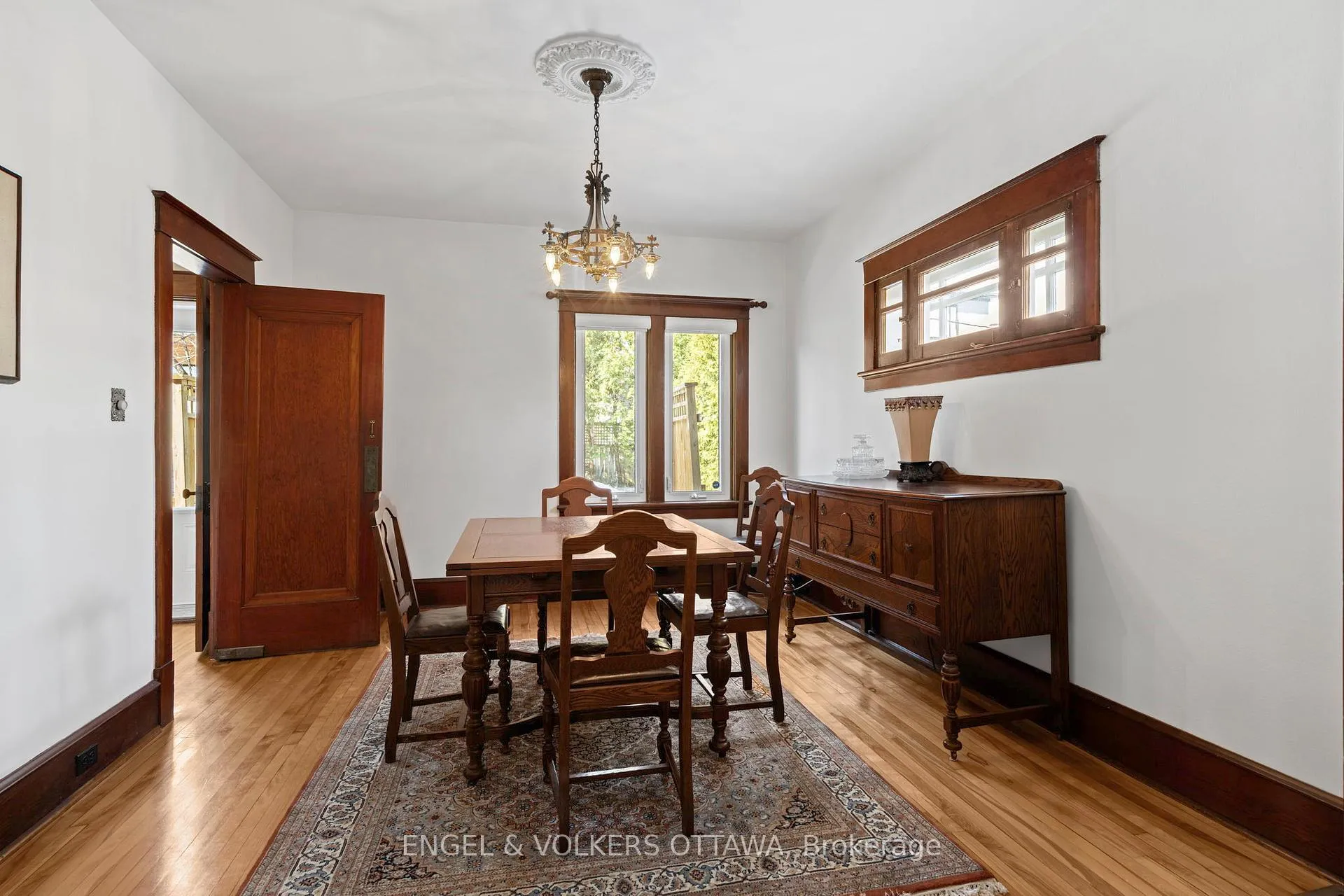 Photo 9 of 44 Hampton Avenue, Ottawa, Ottawa West — HOMEH