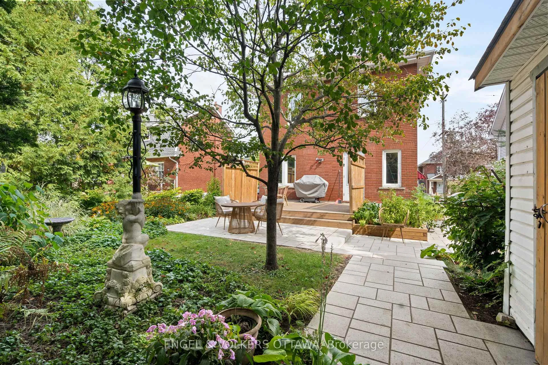 Photo 35 of 44 Hampton Avenue, Ottawa, Ottawa West — HOMEH