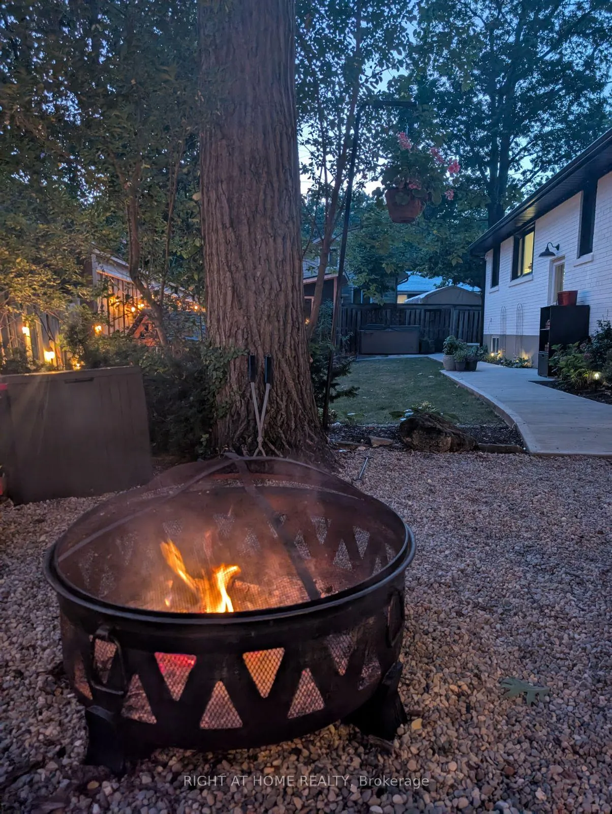 Photo 43 of 1300 Princeton Crescent, Burlington, Mountainside — HOMEH