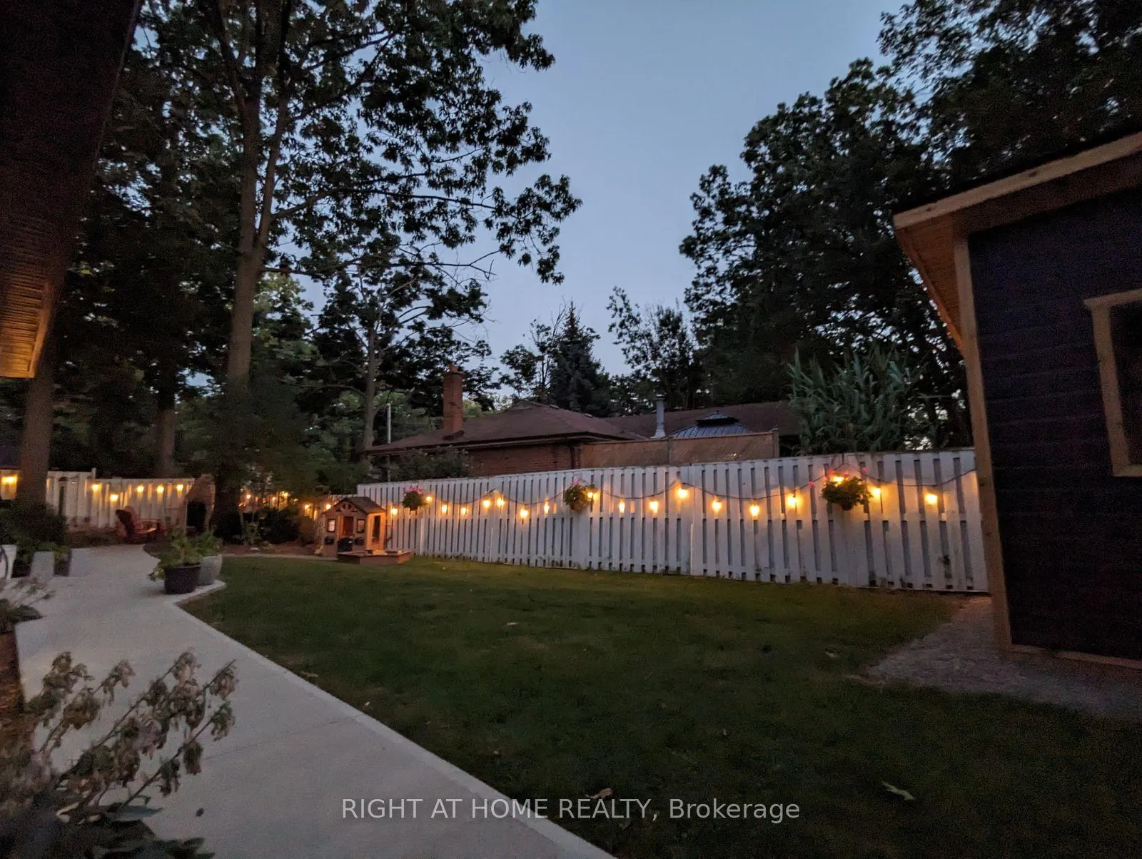 Photo 44 of 1300 Princeton Crescent, Burlington, Mountainside — HOMEH