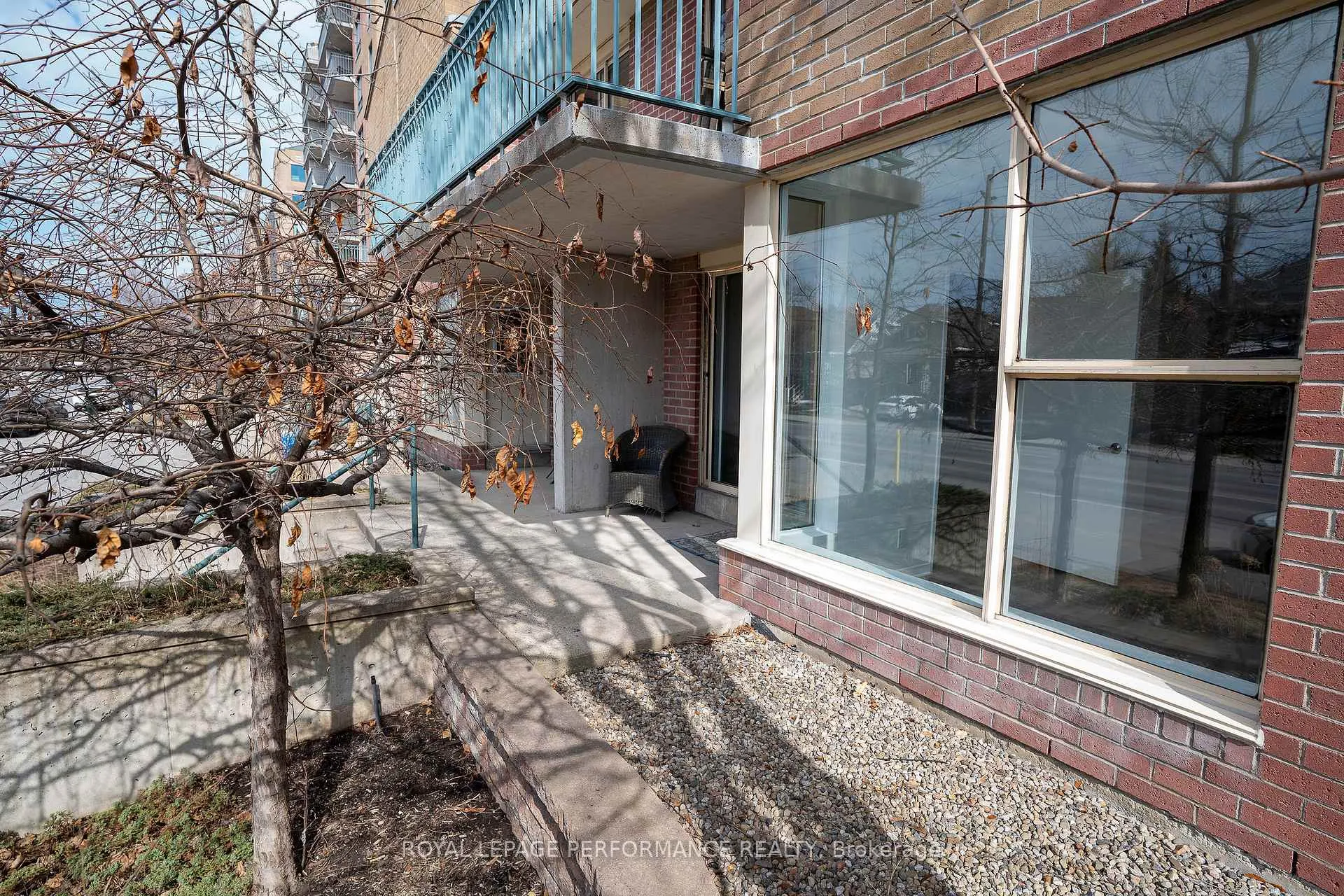 Front of Unit 102, 45 Holland Avenue