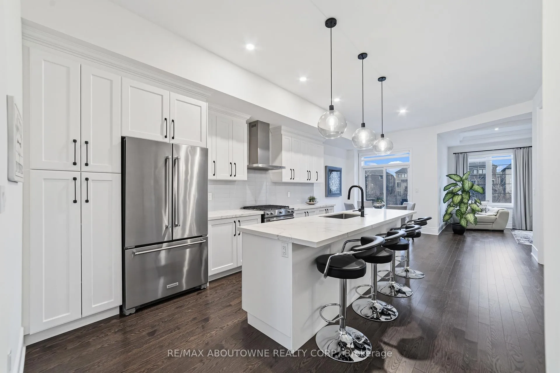 Photo 7 of 477 Parent Place, Milton, Ford — HOMEH