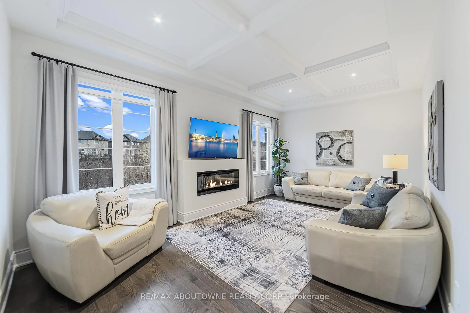 Photo 11 of 477 Parent Place, Milton, Ford — HOMEH