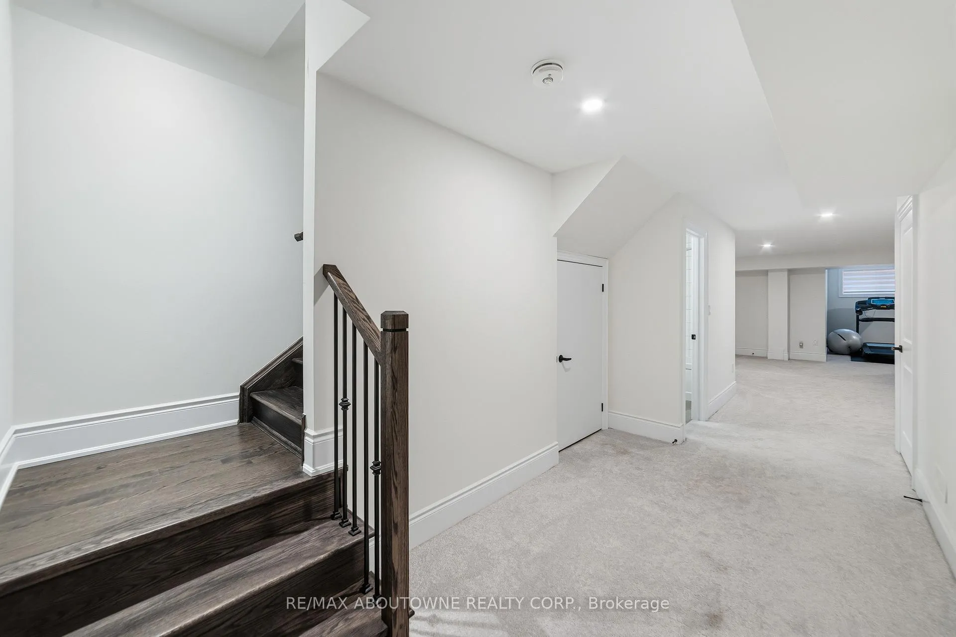 Photo 30 of 477 Parent Place, Milton, Ford — HOMEH