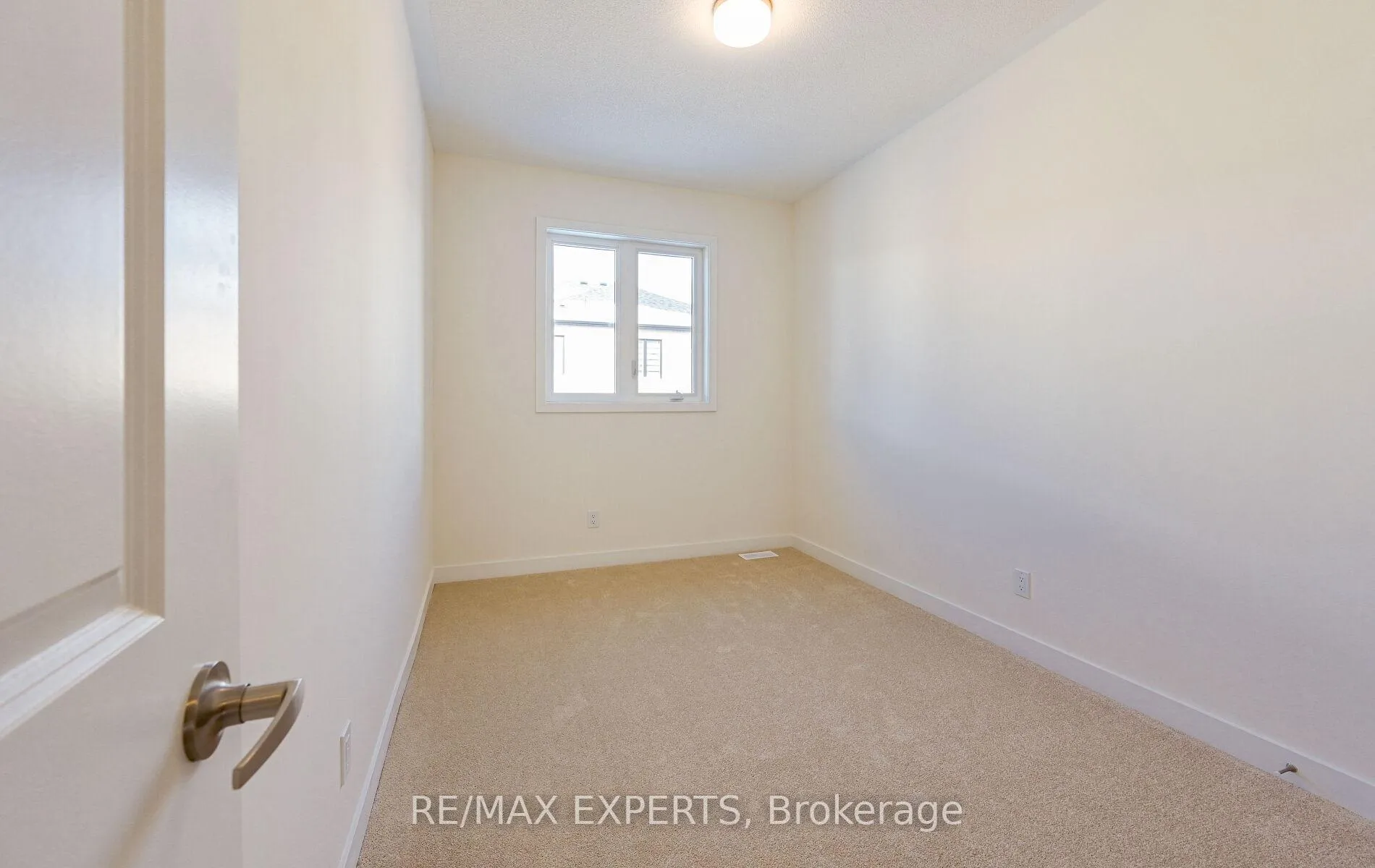 Photo 14 of 28 Raja Street, Brampton, Bram East — HOMEH