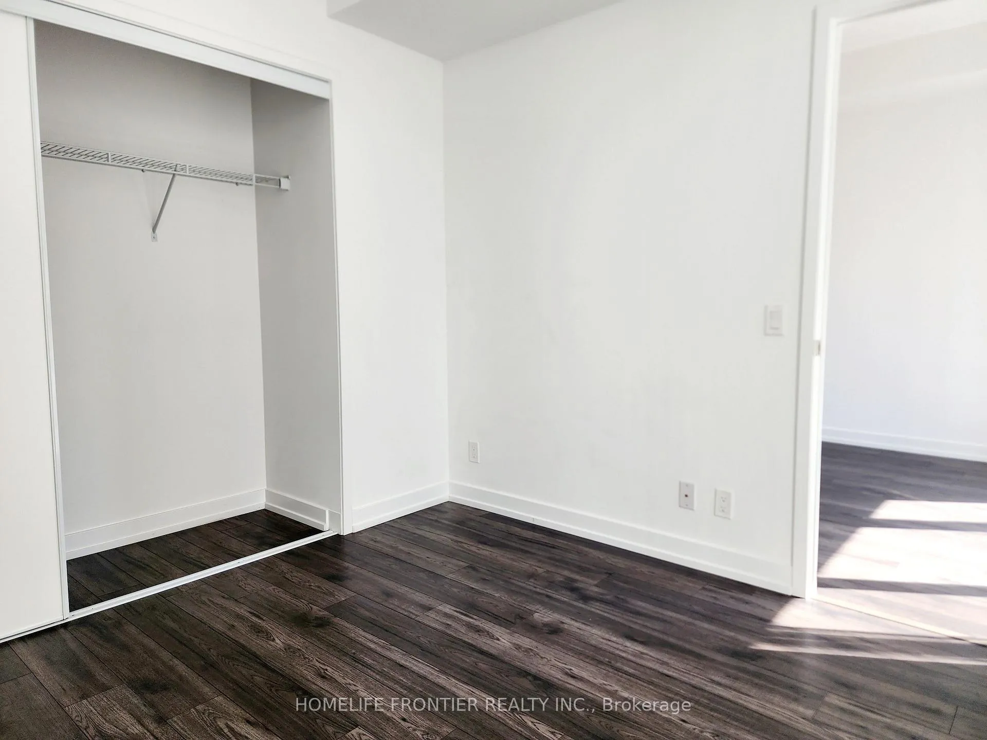 Photo 7 of Unit 717, 33 Helendale Avenue, Toronto, Yonge-Eglinton — HOMEH