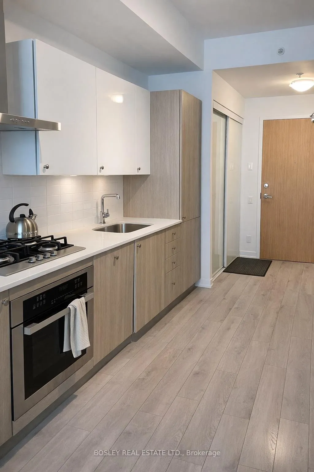 Photo 6 of Unit 218, 38 Howard Park Avenue, Toronto, Roncesvalles — HOMEH