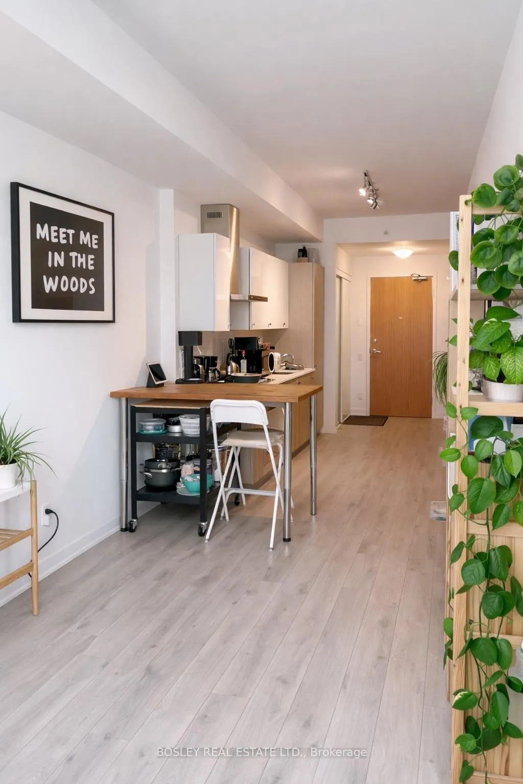 Photo 9 of Unit 218, 38 Howard Park Avenue, Toronto, Roncesvalles — HOMEH