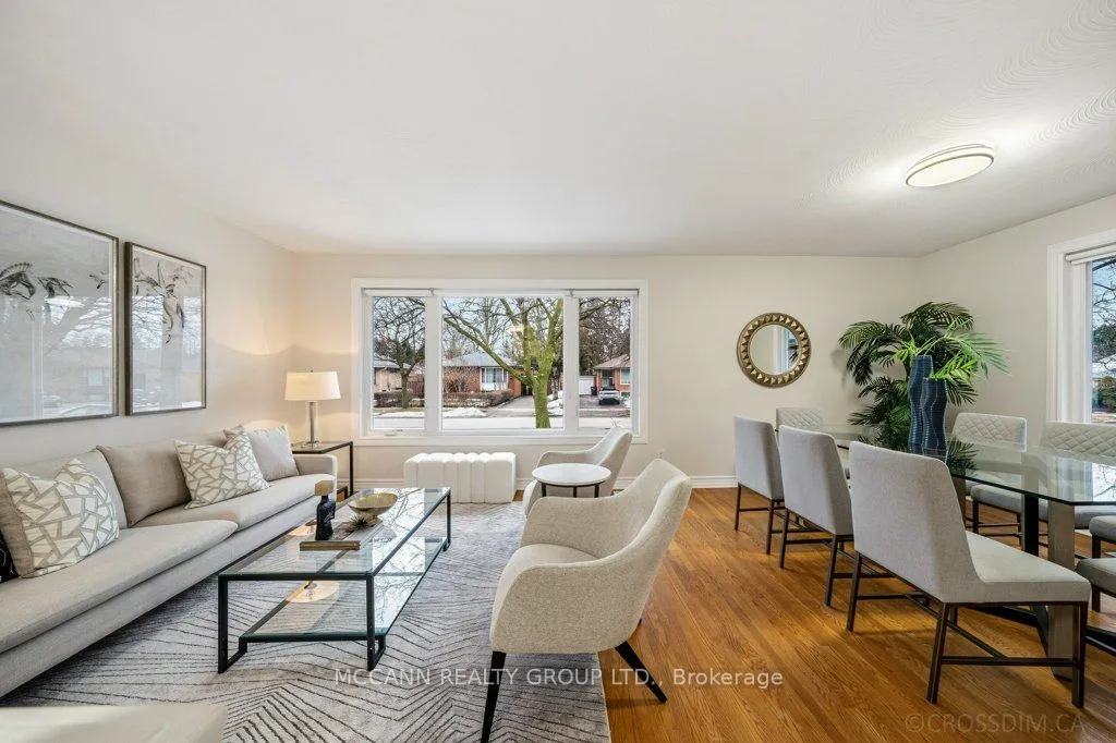 Photo 7 of 121 Wincott Drive, Etobicoke, Kingsview Village-The Westway — HOMEH